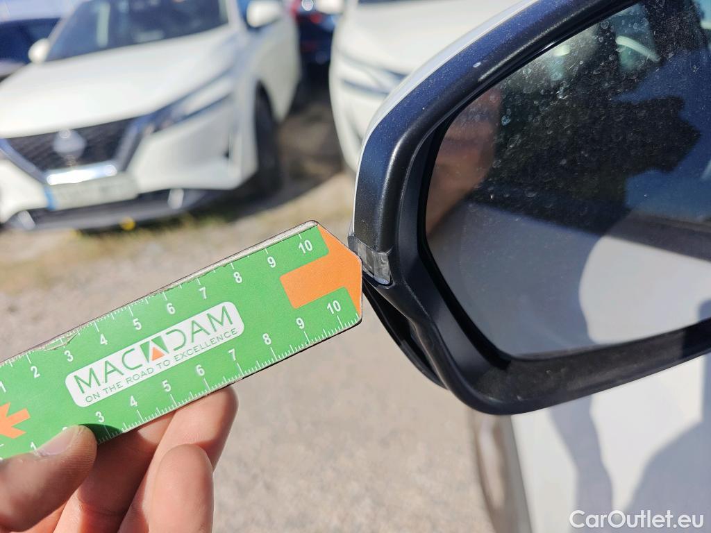  Peugeot  3008 PEUGEOT  / 2020 / 5P / todoterreno 1.2 PureTech 96KW S&S Active Pack EAT8 #8