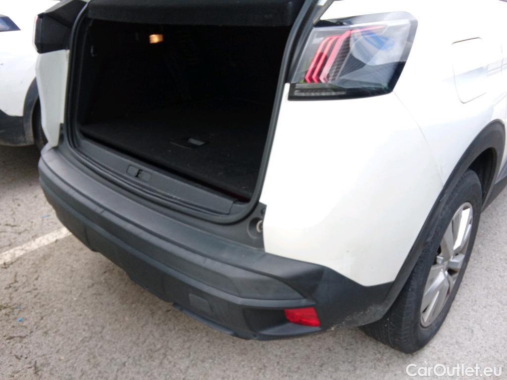  Peugeot  3008 PEUGEOT  / 2020 / 5P / todoterreno 1.2 PureTech 96KW S&S Active Pack EAT8 #34