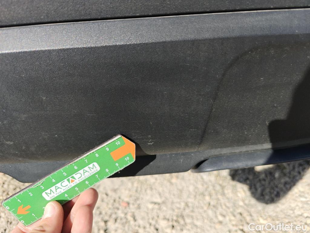  Peugeot  3008 PEUGEOT  / 2020 / 5P / todoterreno 1.2 PureTech 96KW S&S Active Pack EAT8 #38