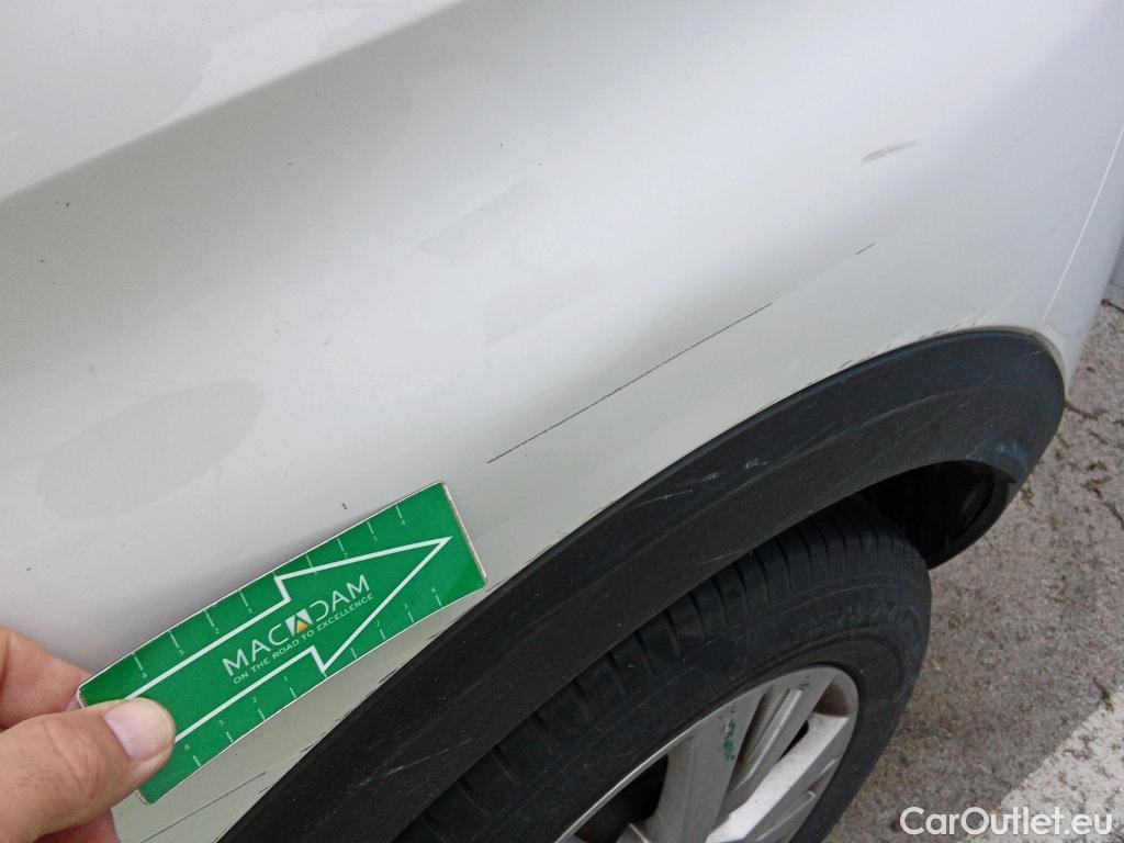  Peugeot  3008 PEUGEOT  / 2020 / 5P / todoterreno 1.2 PureTech 96KW S&S Active Pack EAT8 #2