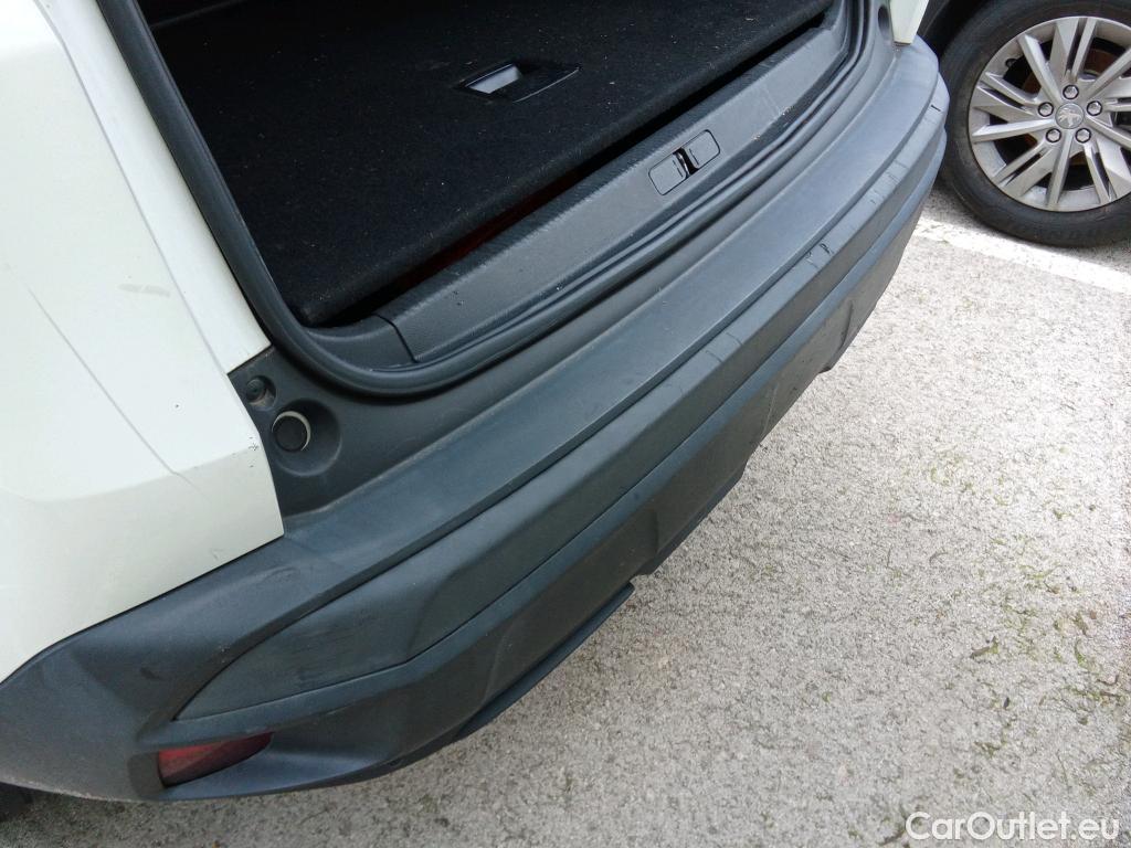  Peugeot  3008 PEUGEOT  / 2020 / 5P / todoterreno 1.2 PureTech 96KW S&S Active Pack EAT8 #38