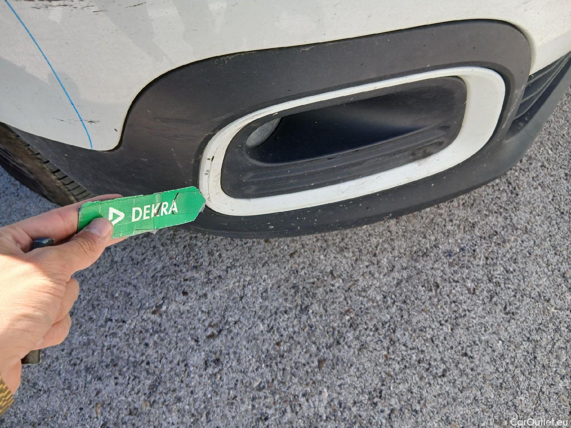  Citroen  Berlingo CITROEN  / 2018 / 5P / monovolumen compacto Talla M BlueHDi 100 SHINE #6