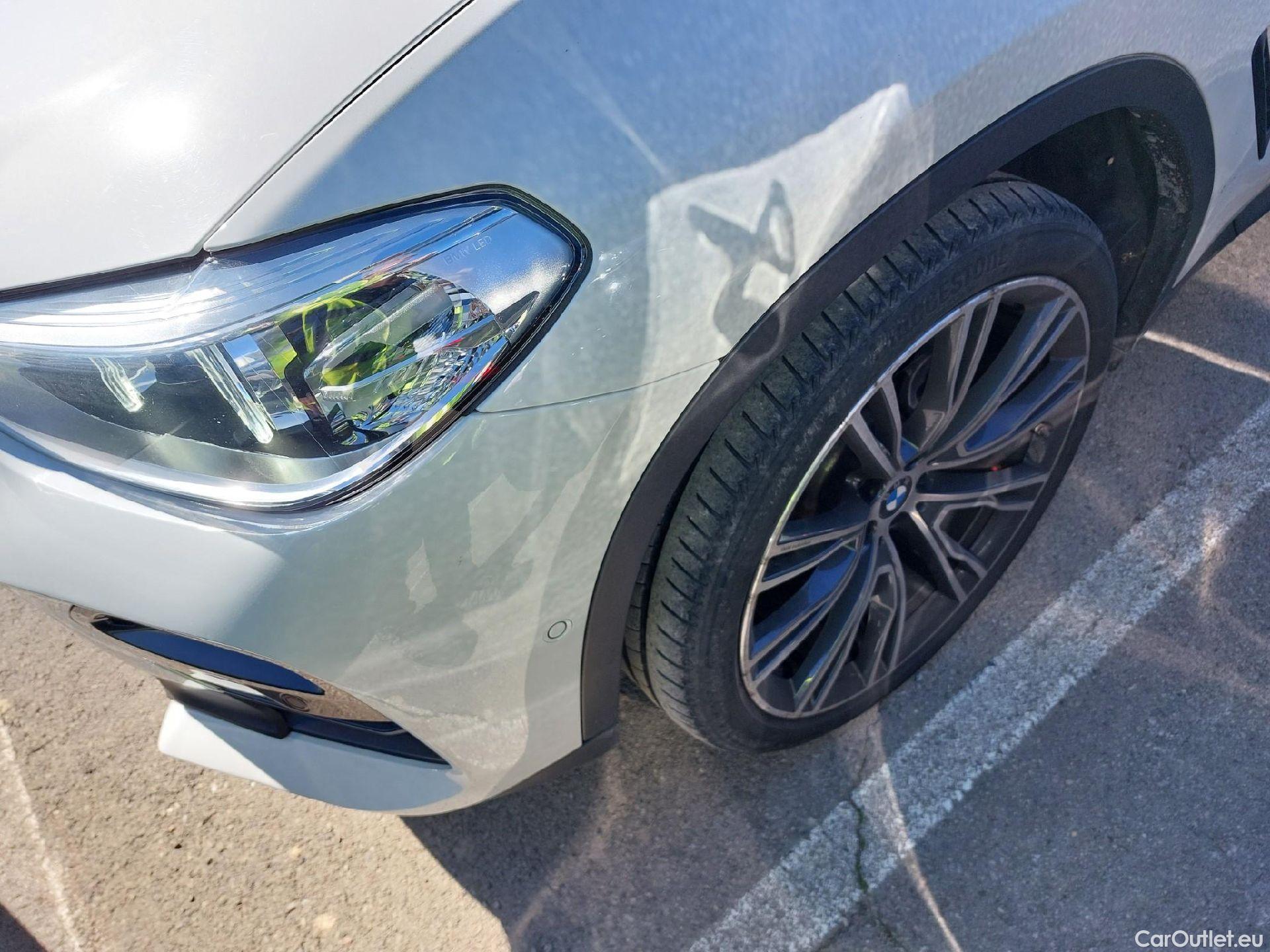  Bmw  X4 BMW  / 2018 / 5P / todoterreno xDrive20i #3