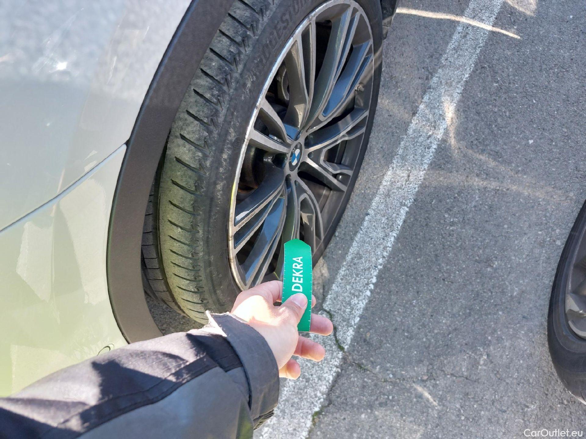  Bmw  X4 BMW  / 2018 / 5P / todoterreno xDrive20i #2