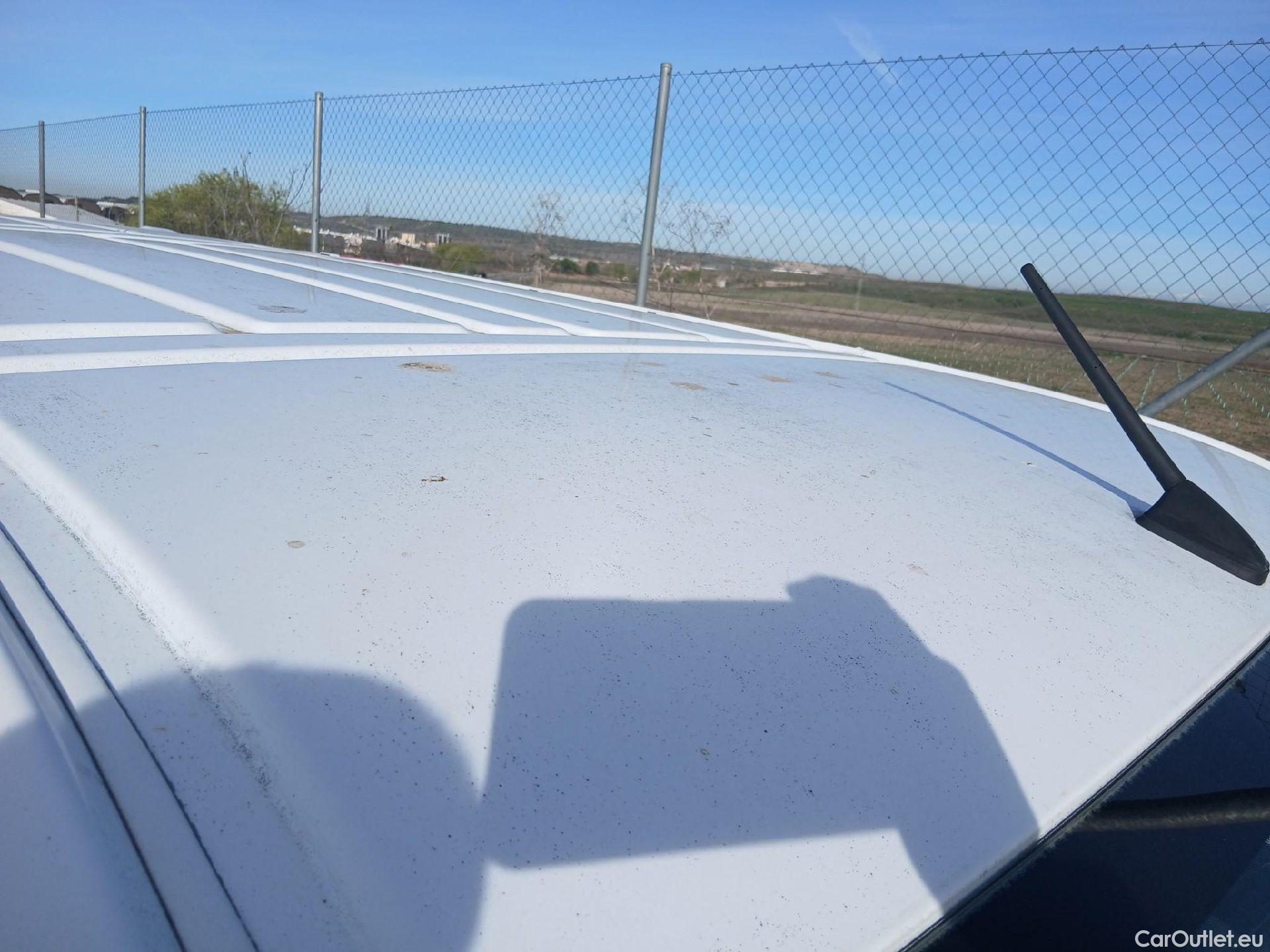  Toyota  Proace TOYOTA  / 2016 / 4P / furgón FU. MEDIO (L1) 2.0D 90kW COMFORT CARGA + #50