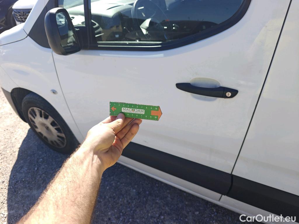  Opel  Combo OPEL  Life / 2018 / 4P / combi 1.5 TD 75kW (100CV) S/S Expression L (combi) (CX) #45