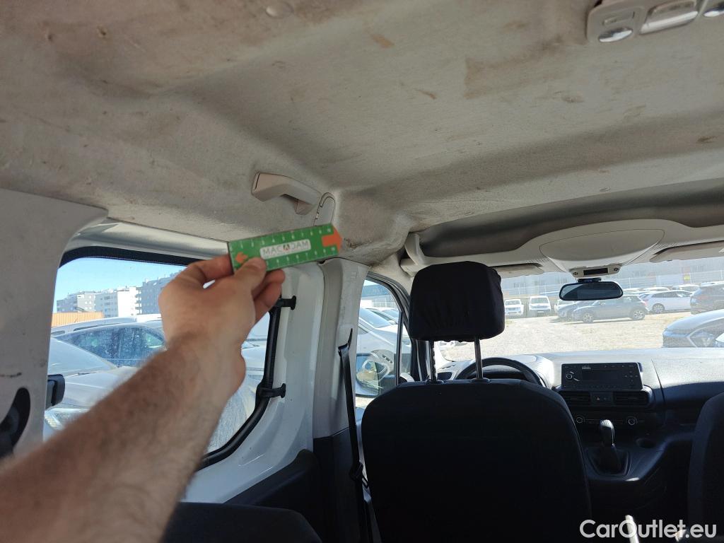  Opel  Combo OPEL  Life / 2018 / 4P / combi 1.5 TD 75kW (100CV) S/S Expression L (combi) (CX) #7