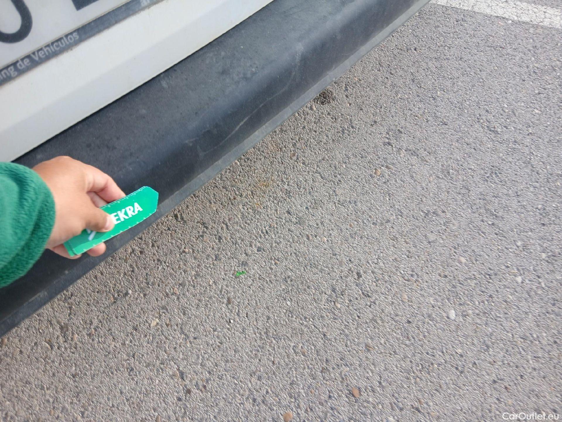  Peugeot  Partner PEUGEOT  / 2018 / 4P / furgón derivado de turismo Premium Standard 600kg BlueHDi 73kW (AC) #26