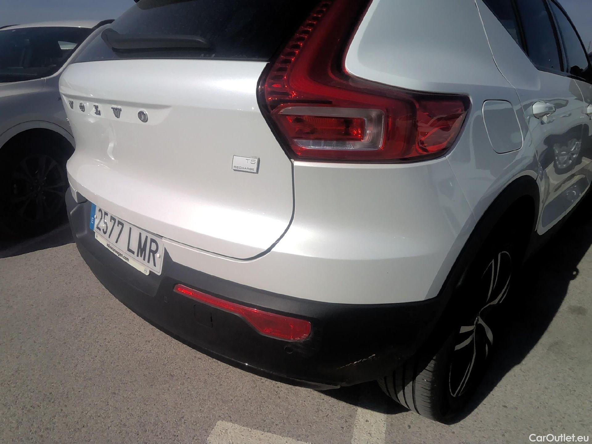  Volvo  XC 40 VOLVO XC40 / 2017 / 5P / todoterreno 1.5 T5 Twin Recharge R-Design Auto #47