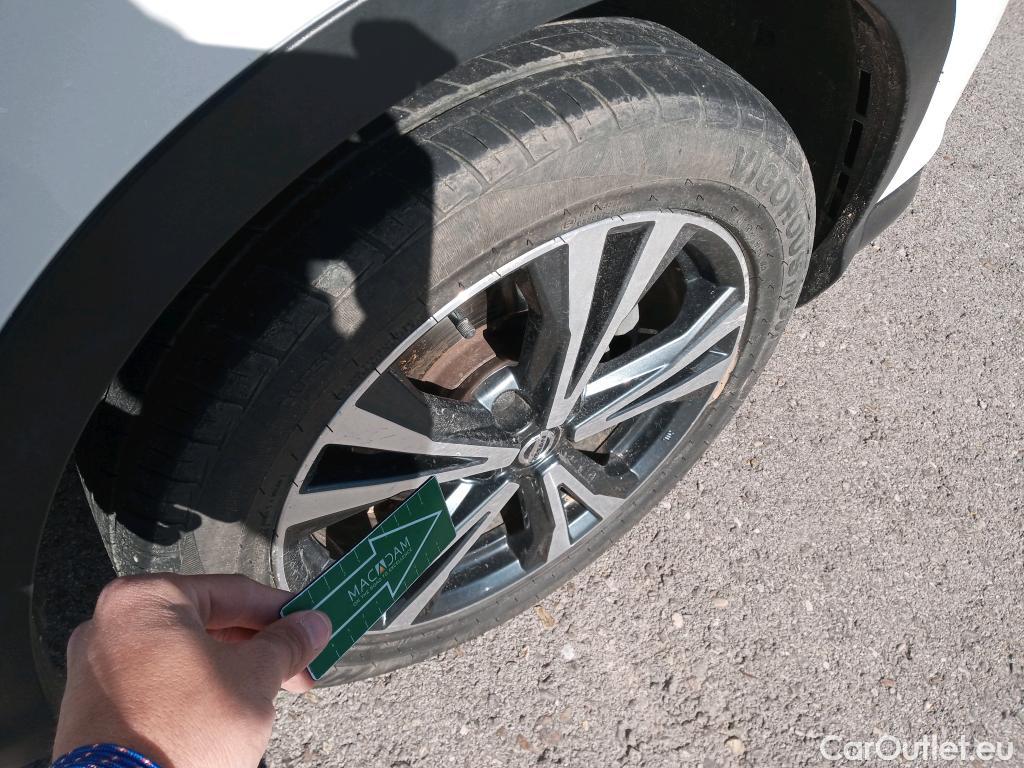  Nissan  Qashqai NISSAN  / 2017 / 5P / todoterreno dCi 150CV (110kW) N-CONNECTA (AC) #12