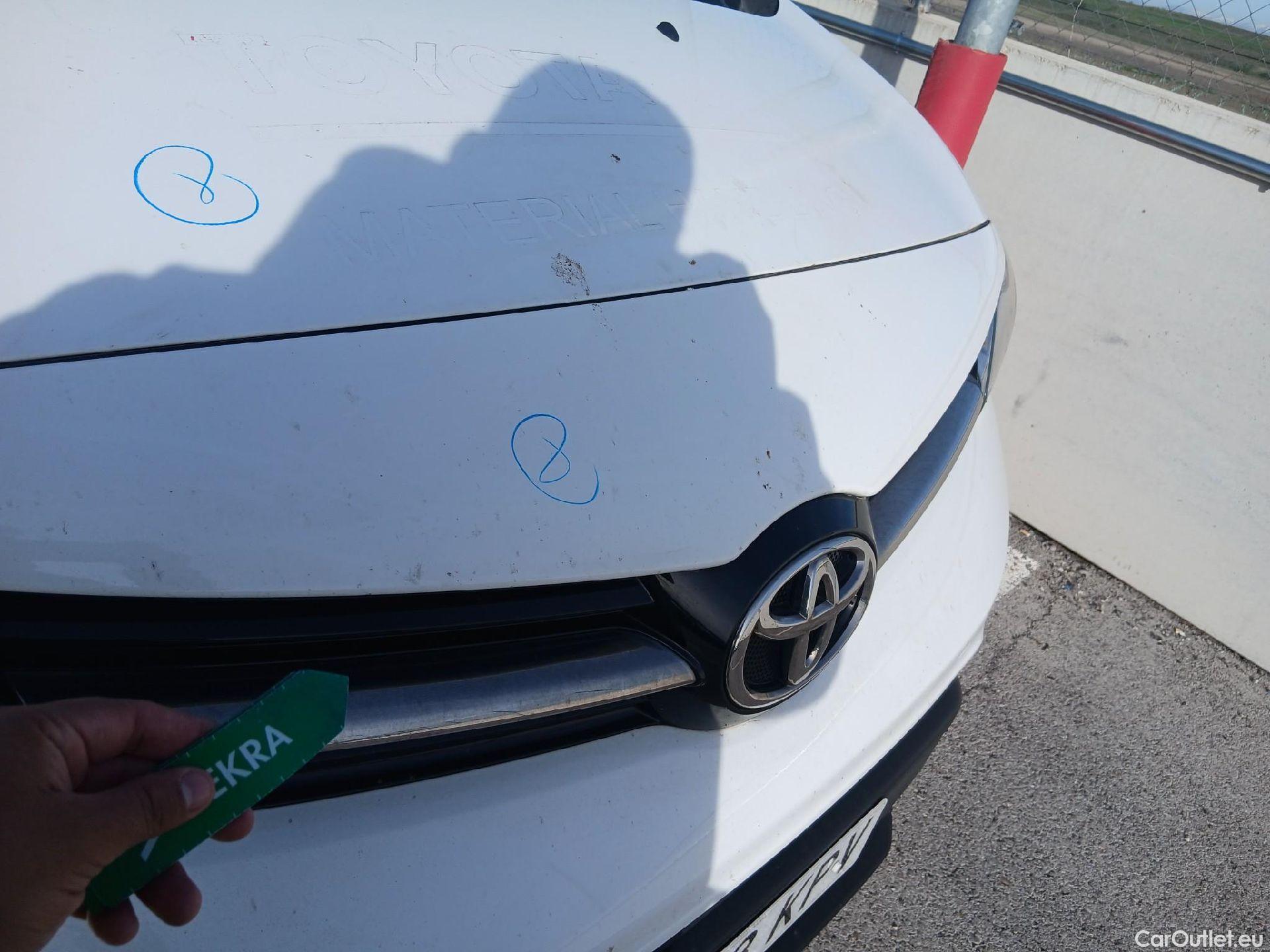  Toyota  Proace TOYOTA  / 2016 / 4P / furgón FU. MEDIO (L1) 2.0D 90kW COMFORT CARGA + #16