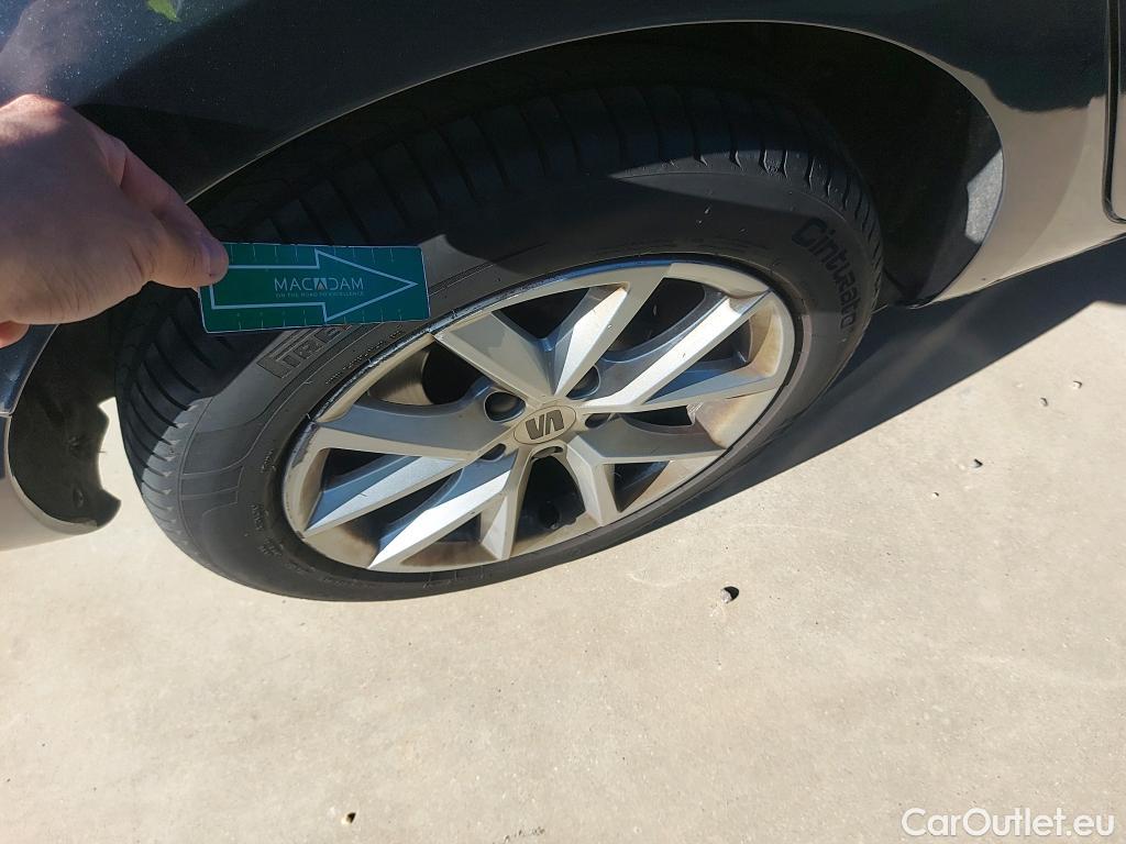  Seat  Leon SEAT Nuevo León / 2020 / 5P / berlina con portón 2.0 TDI 85kW S&S Style Go (AC4) #16