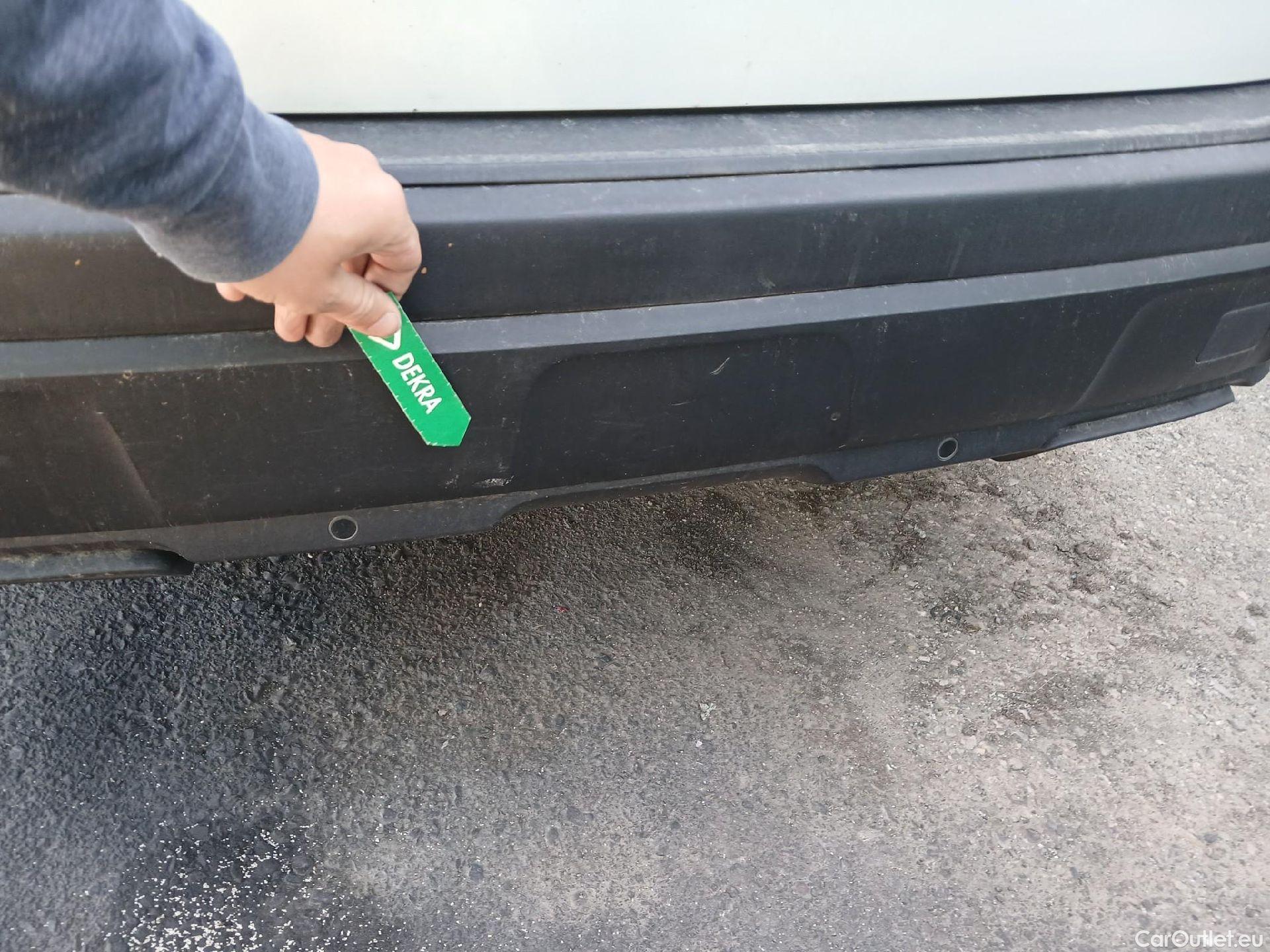  Peugeot  3008 PEUGEOT  / 2020 / 5P / todoterreno 1.2 PureTech 96KW S&S Active Pack EAT8 #11