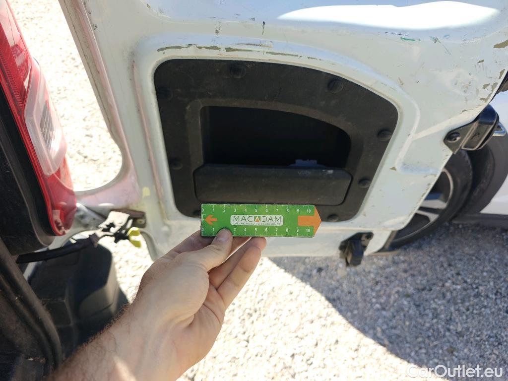  Opel  Combo OPEL  Life / 2018 / 4P / combi 1.5 TD 75kW (100CV) S/S Expression L (combi) (CX) #109