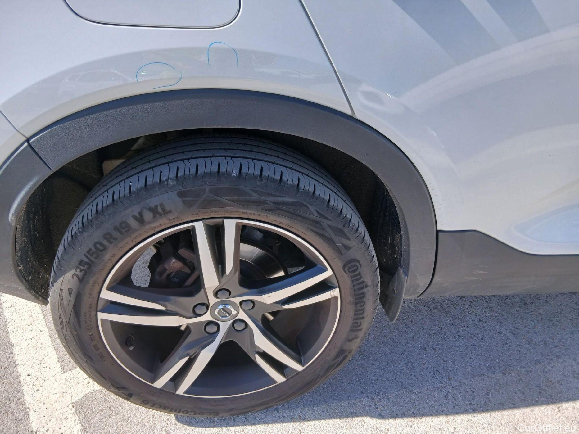  Volvo  XC 40 VOLVO XC40 / 2017 / 5P / todoterreno 1.5 T5 Twin Recharge R-Design Auto #31