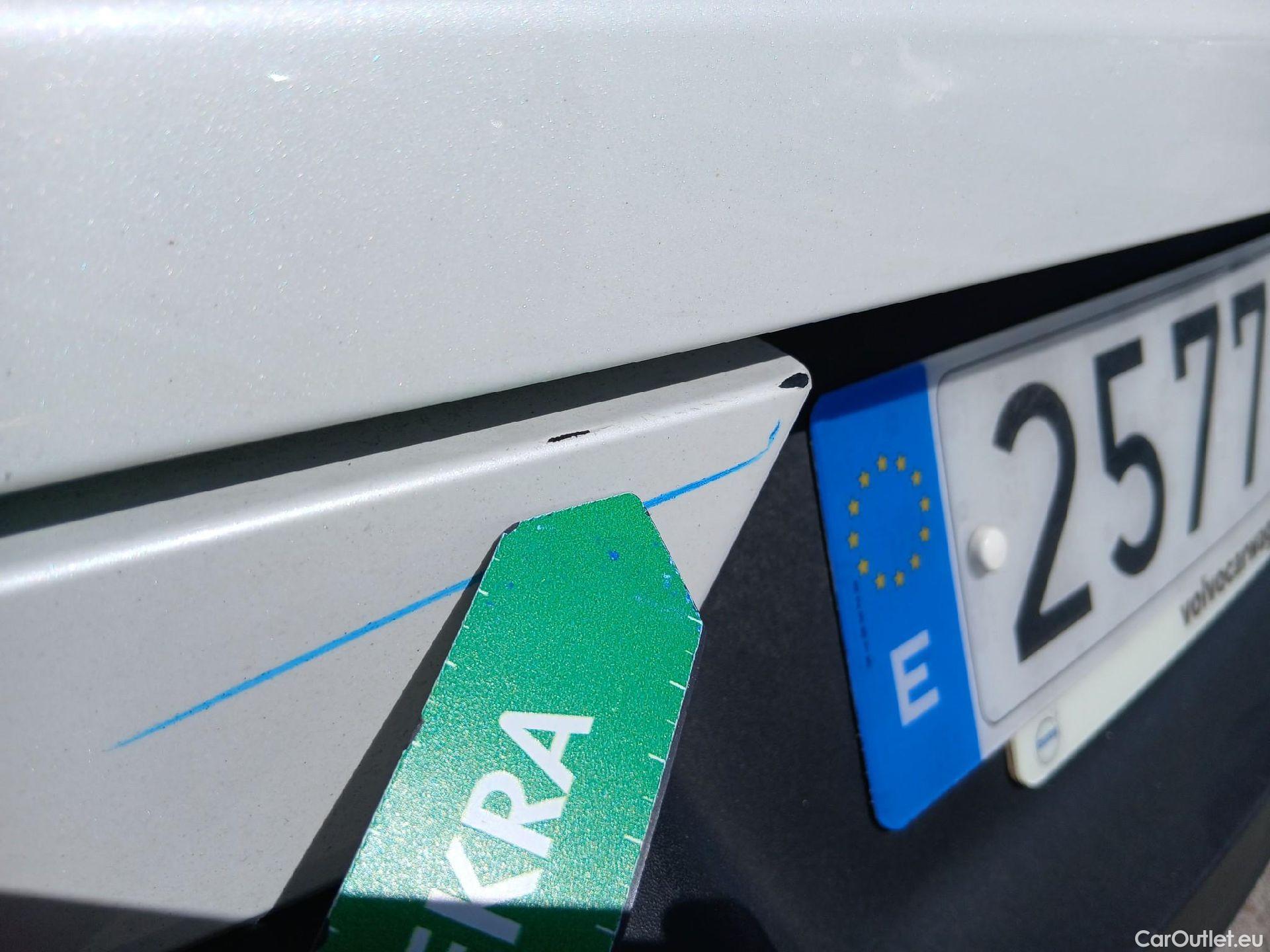  Volvo  XC 40 VOLVO XC40 / 2017 / 5P / todoterreno 1.5 T5 Twin Recharge R-Design Auto #17