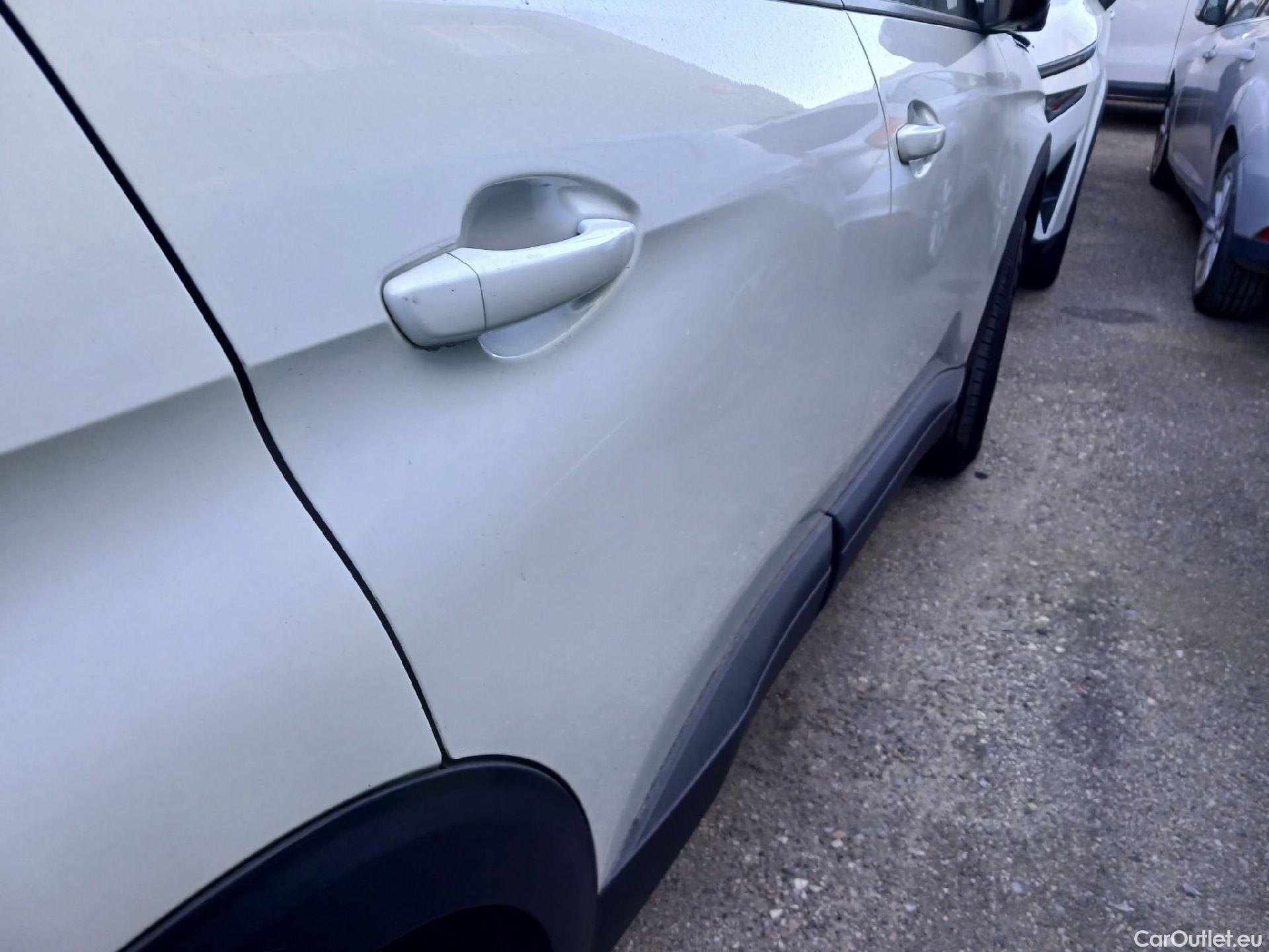  Peugeot  3008 PEUGEOT  / 2020 / 5P / todoterreno 1.2 PureTech 96KW S&S Active Pack EAT8 #14