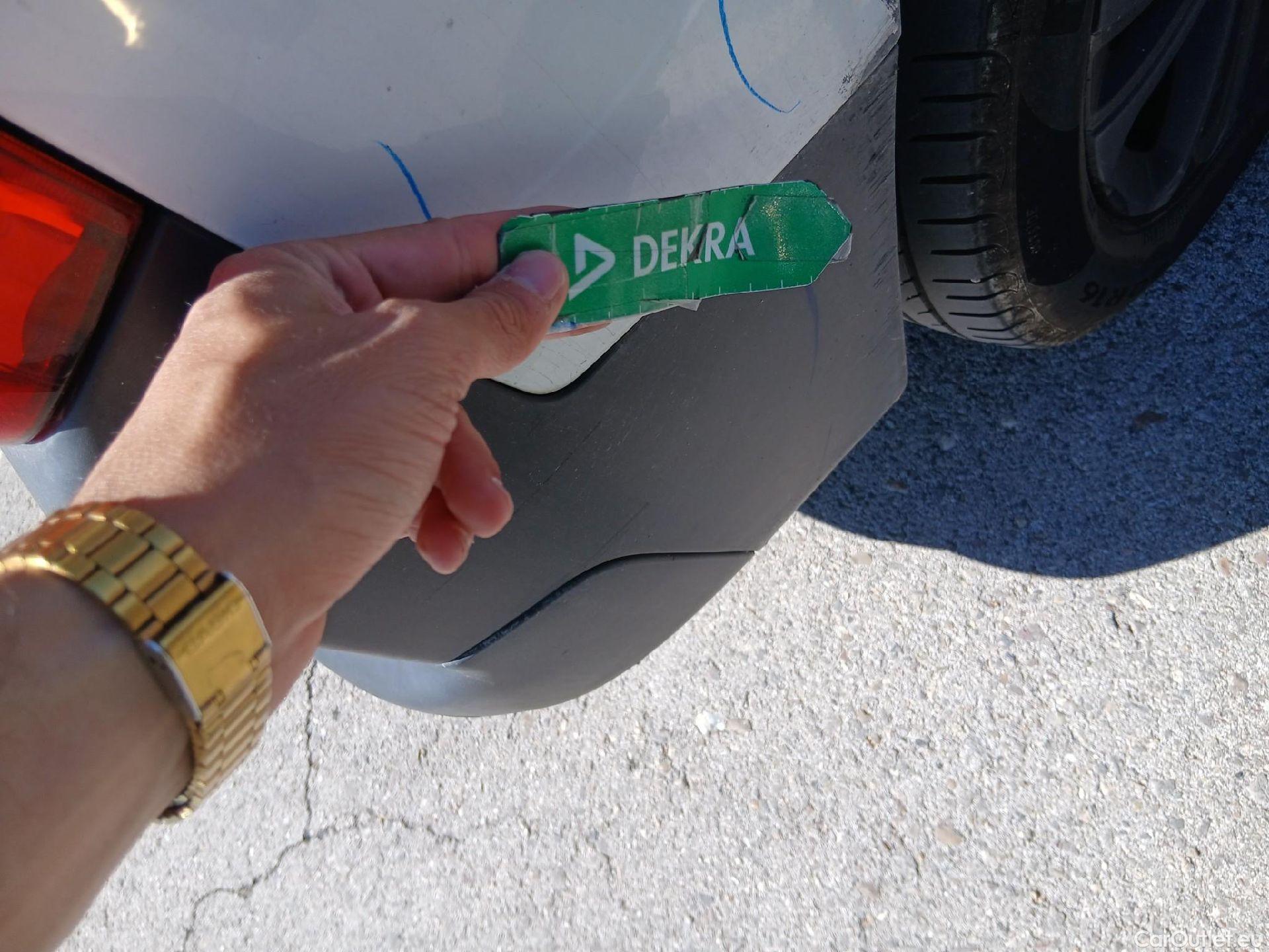  Citroen  Berlingo CITROEN  / 2018 / 5P / monovolumen compacto Talla M BlueHDi 100 SHINE #51