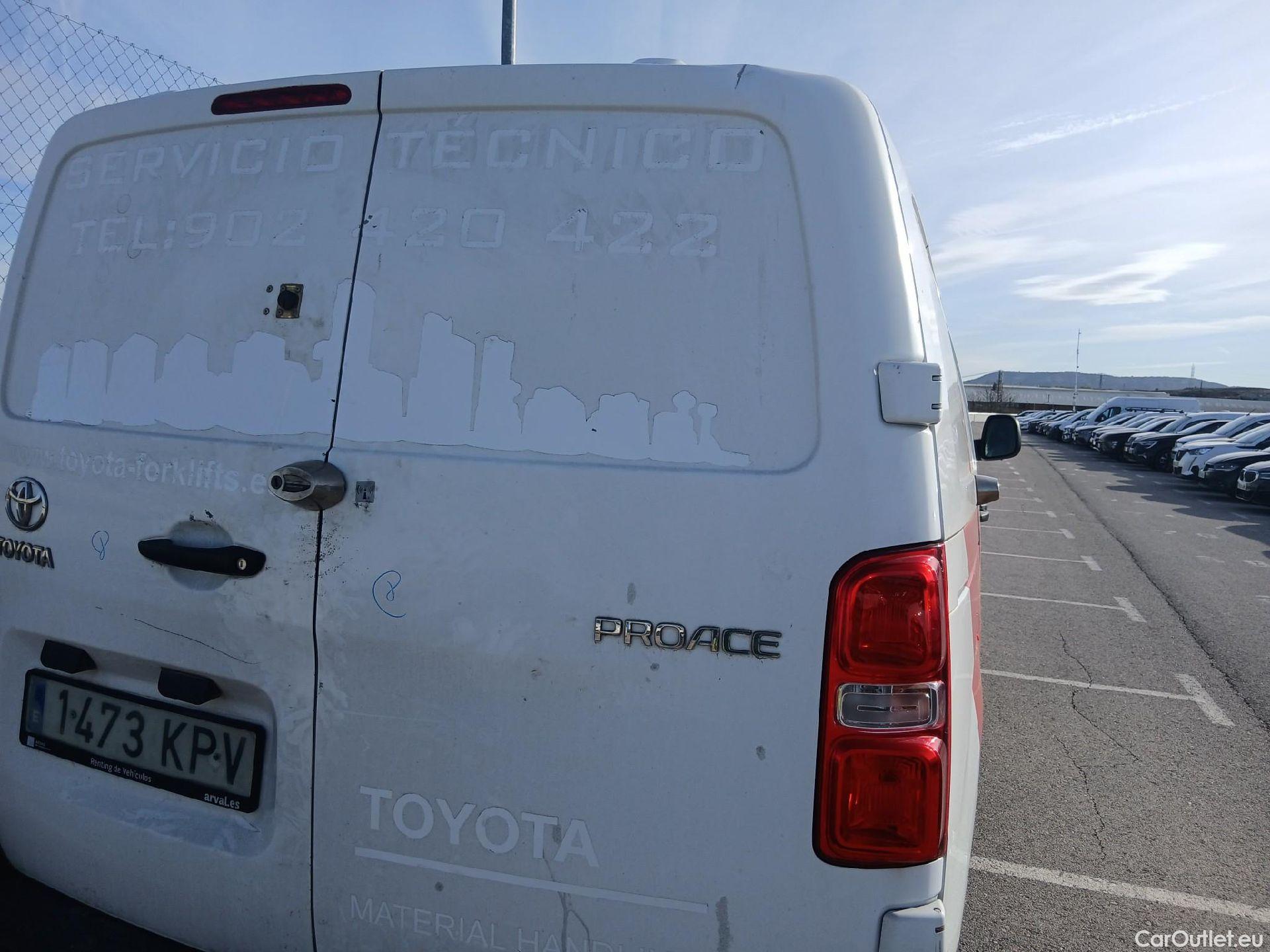  Toyota  Proace TOYOTA  / 2016 / 4P / furgón FU. MEDIO (L1) 2.0D 90kW COMFORT CARGA + #34