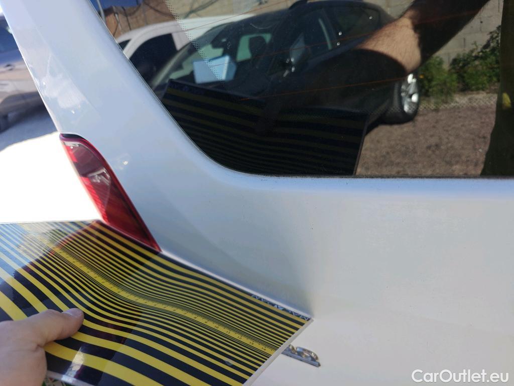  Opel  Combo OPEL  Life / 2018 / 4P / combi 1.5 TD 75kW (100CV) S/S Expression L (combi) (CX) #36