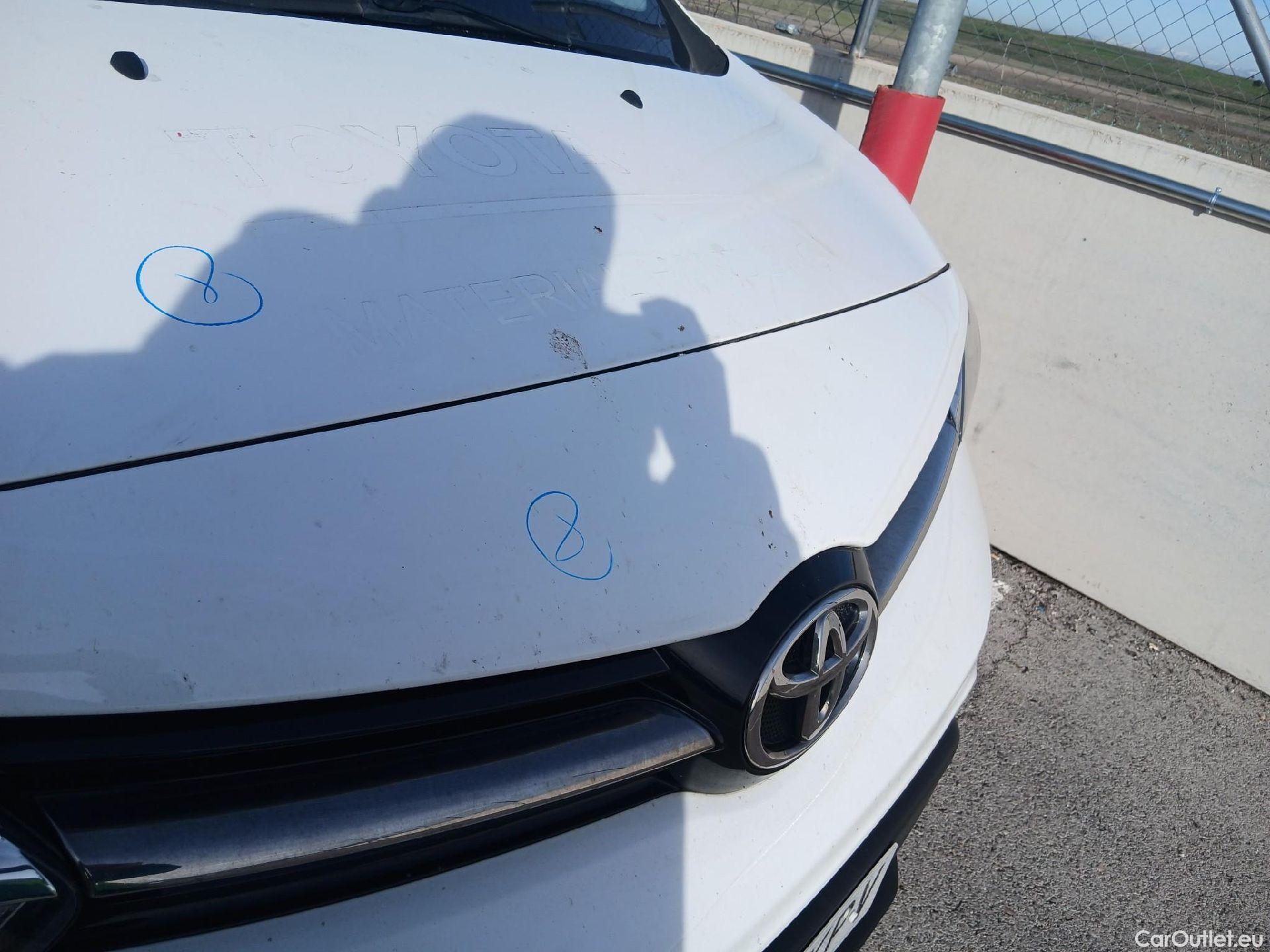  Toyota  Proace TOYOTA  / 2016 / 4P / furgón FU. MEDIO (L1) 2.0D 90kW COMFORT CARGA + #15