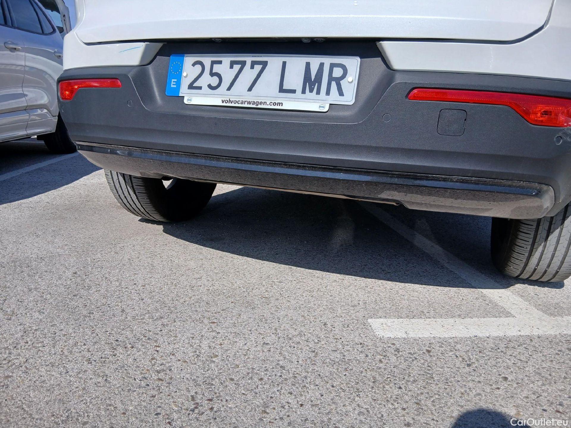  Volvo  XC 40 VOLVO XC40 / 2017 / 5P / todoterreno 1.5 T5 Twin Recharge R-Design Auto #24