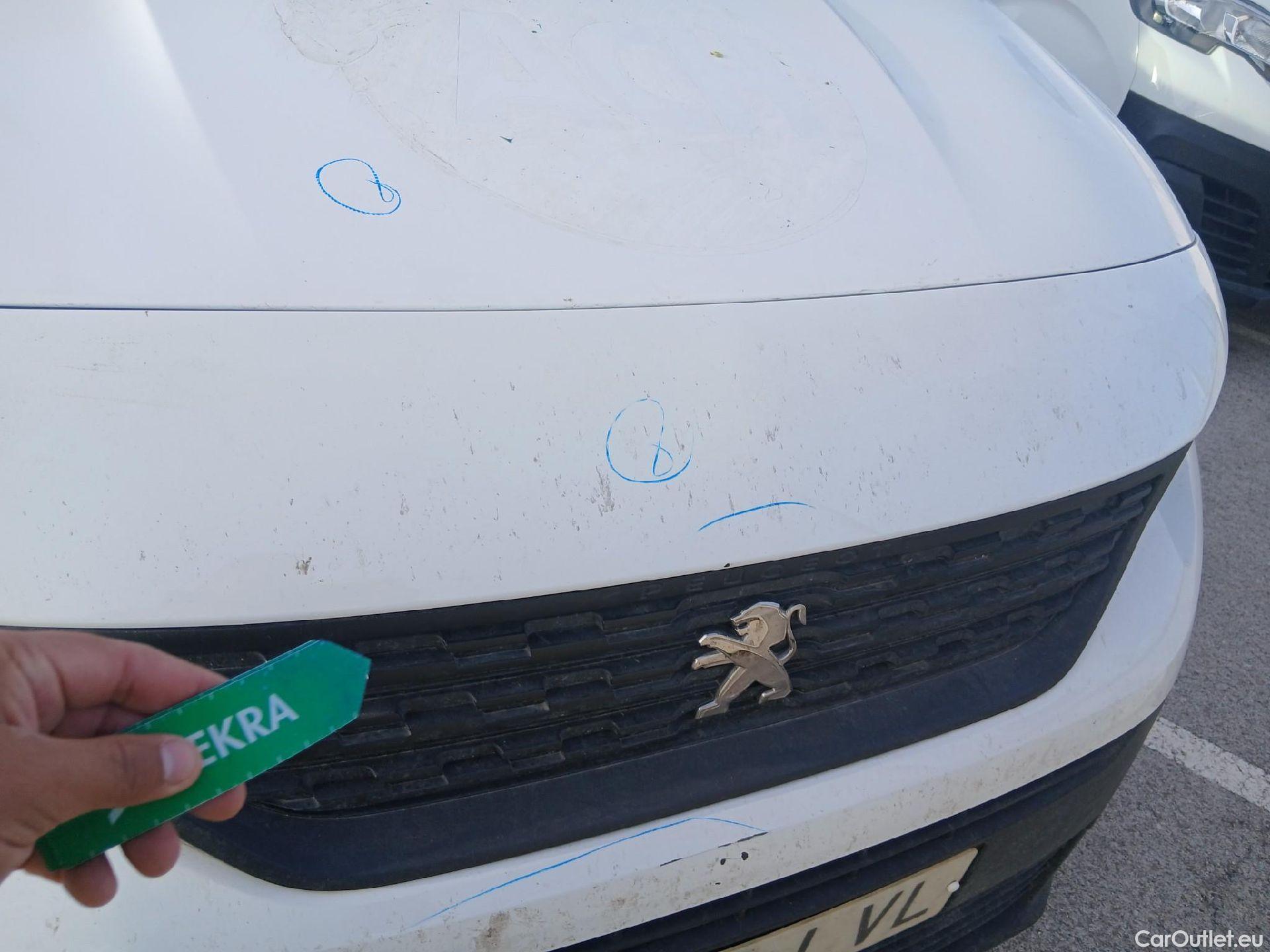  Peugeot  Partner PEUGEOT  / 2018 / 4P / furgón derivado de turismo Premium Standard 600kg BlueHDi 73kW (AC) #15