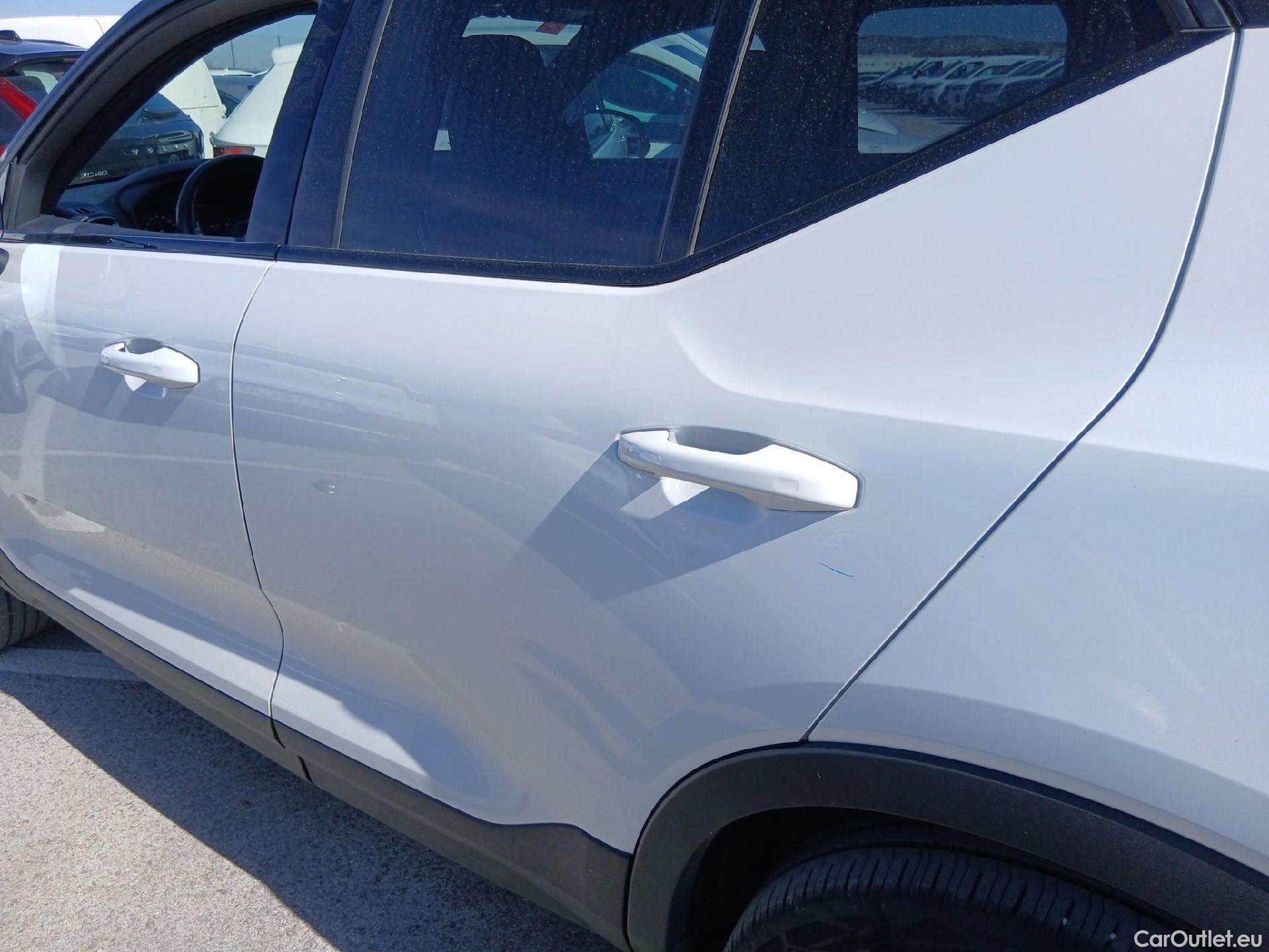  Volvo  XC 40 VOLVO XC40 / 2017 / 5P / todoterreno 1.5 T5 Twin Recharge R-Design Auto #13