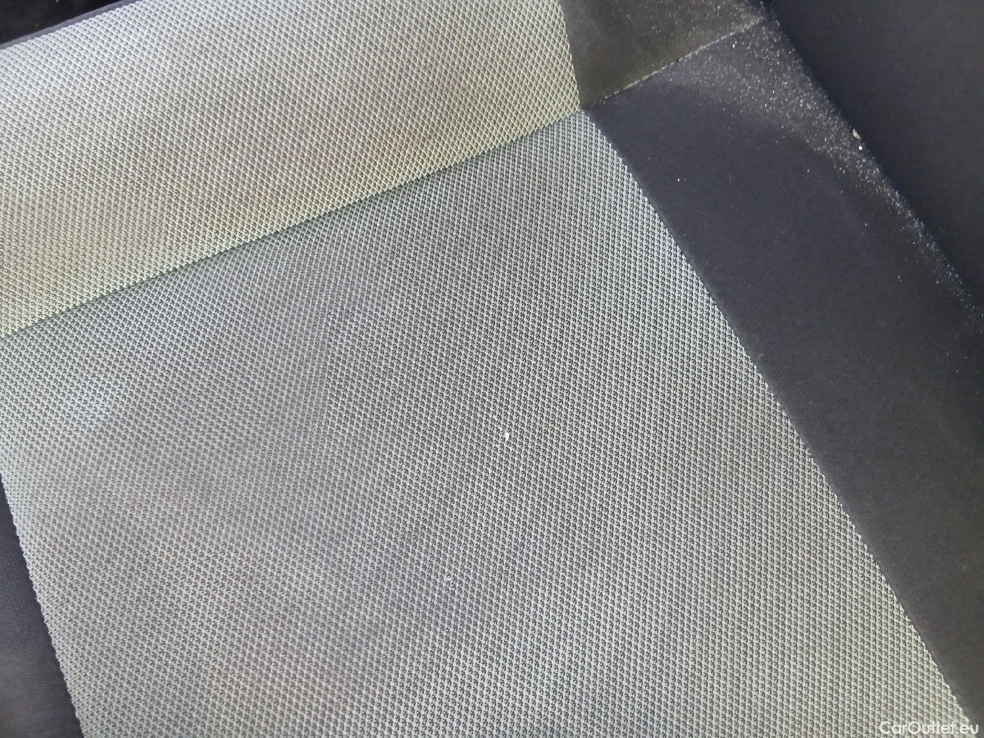  Citroen  Berlingo CITROEN  / 2018 / 5P / monovolumen compacto Talla M BlueHDi 100 SHINE #22