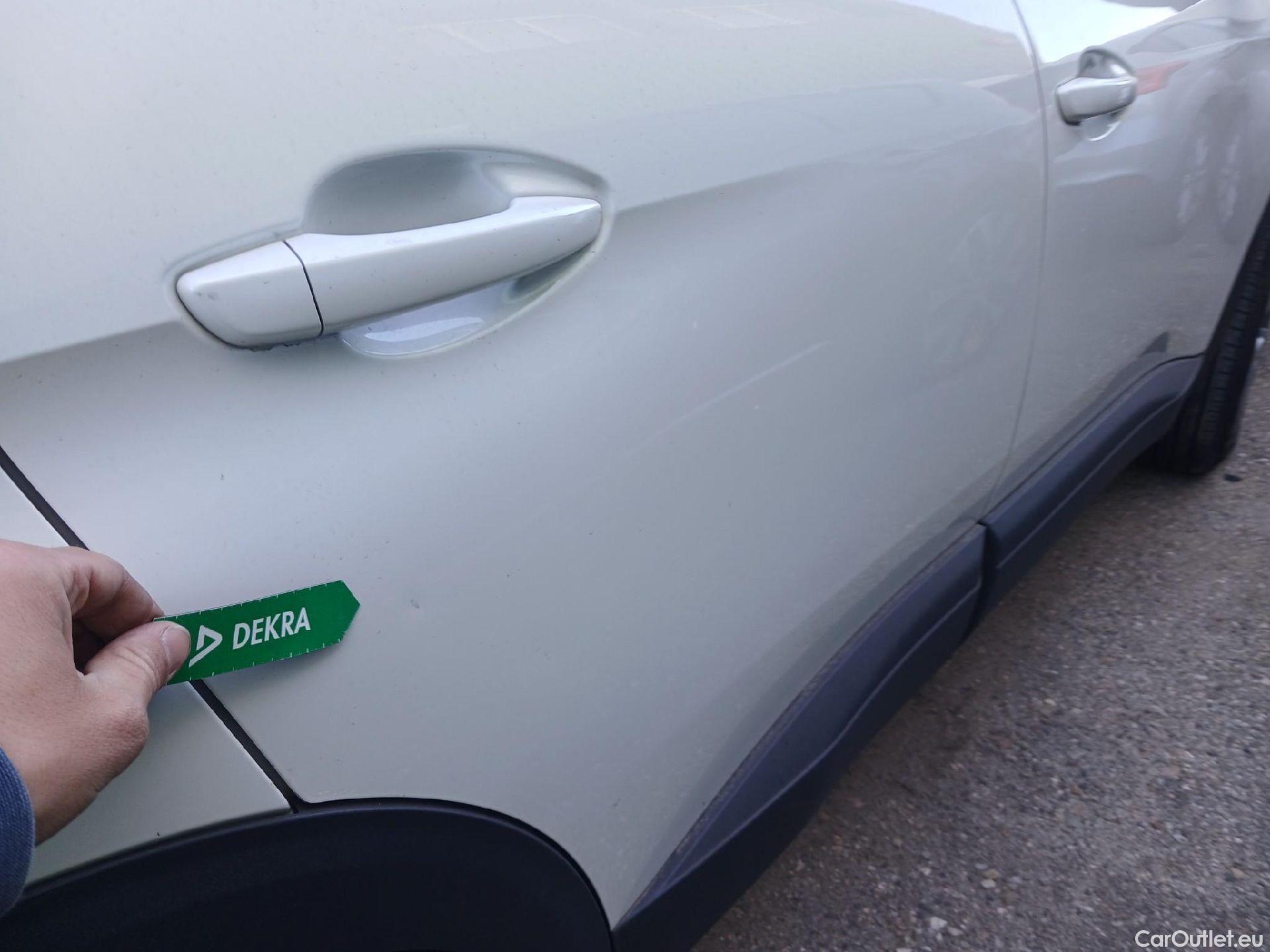  Peugeot  3008 PEUGEOT  / 2020 / 5P / todoterreno 1.2 PureTech 96KW S&S Active Pack EAT8 #13