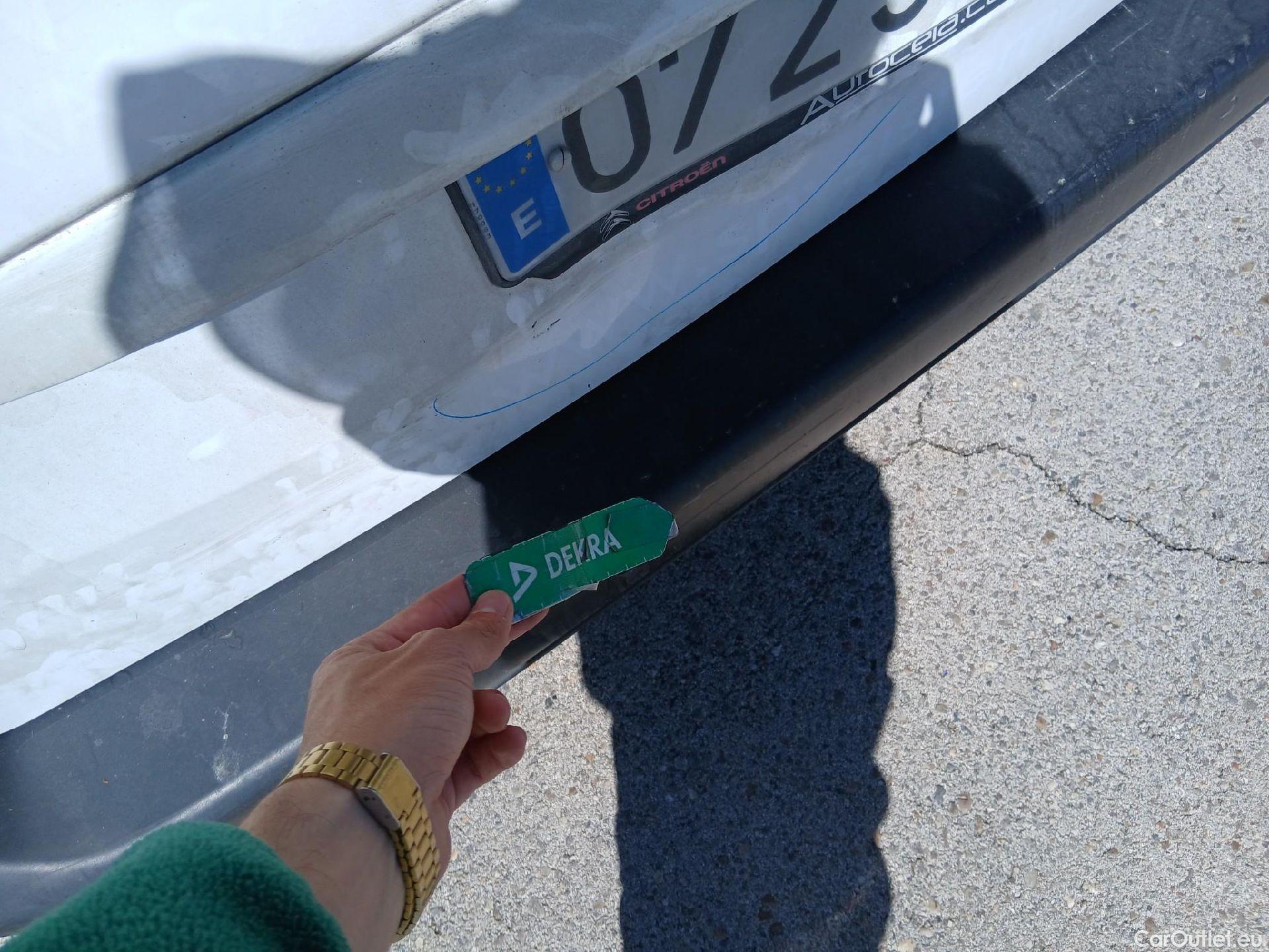  Citroen  Berlingo CITROEN  / 2018 / 5P / monovolumen compacto Talla M BlueHDi 100 SHINE #34