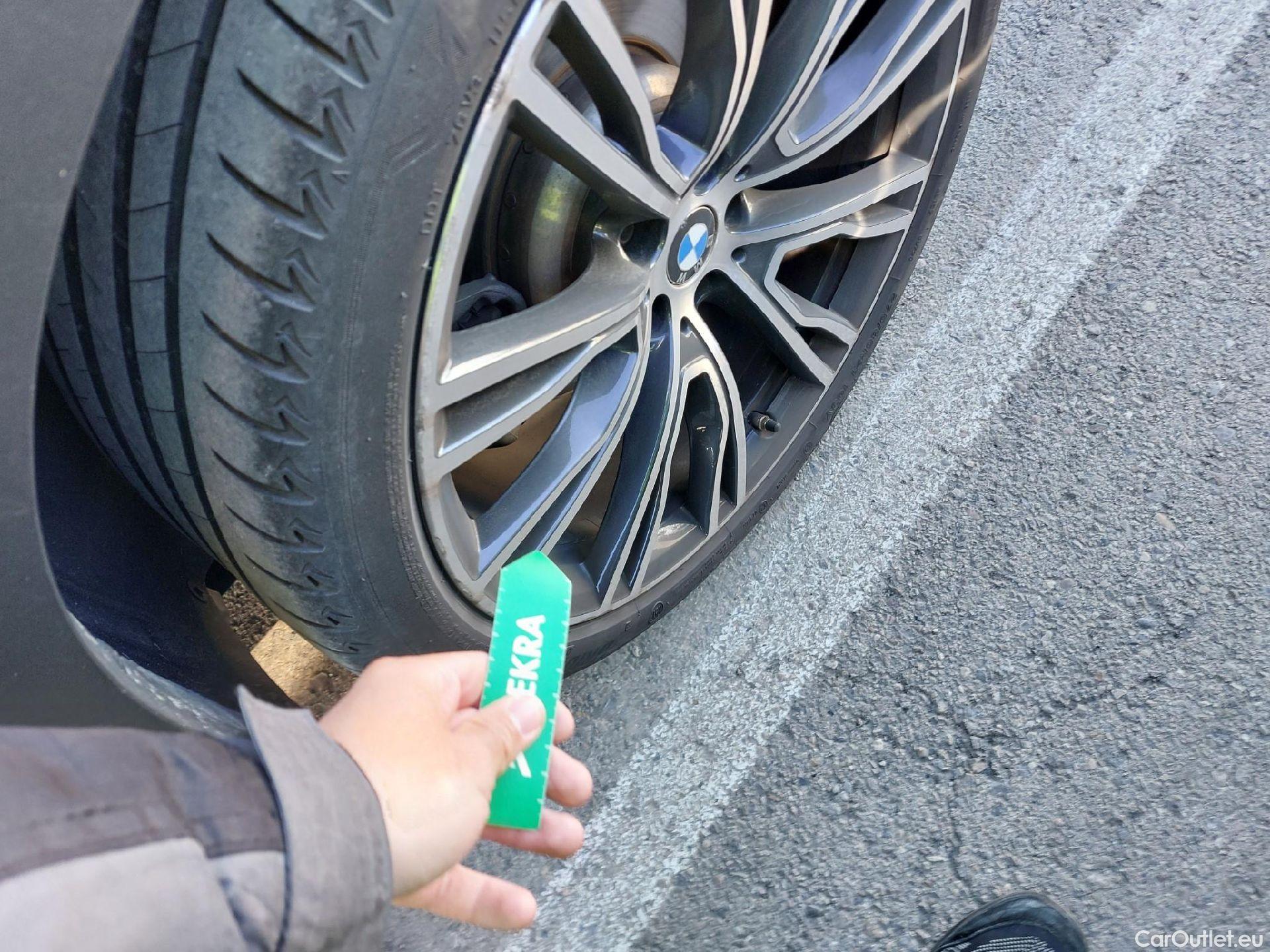  Bmw  X4 BMW  / 2018 / 5P / todoterreno xDrive20i #6