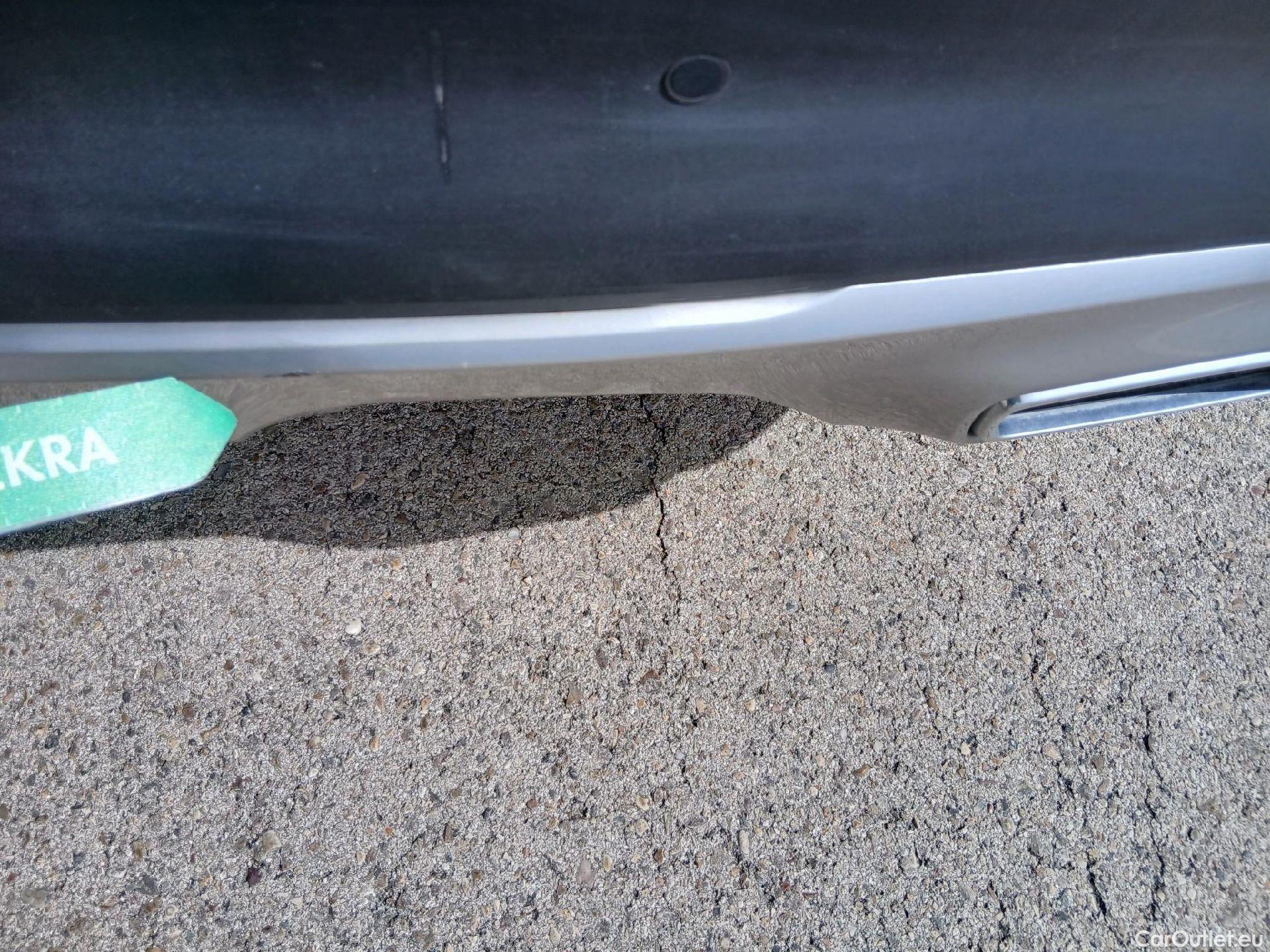  KIA  XCeed KIA  1.6 GDi PHEV 104kW (141CV) eDrive (AC) #17