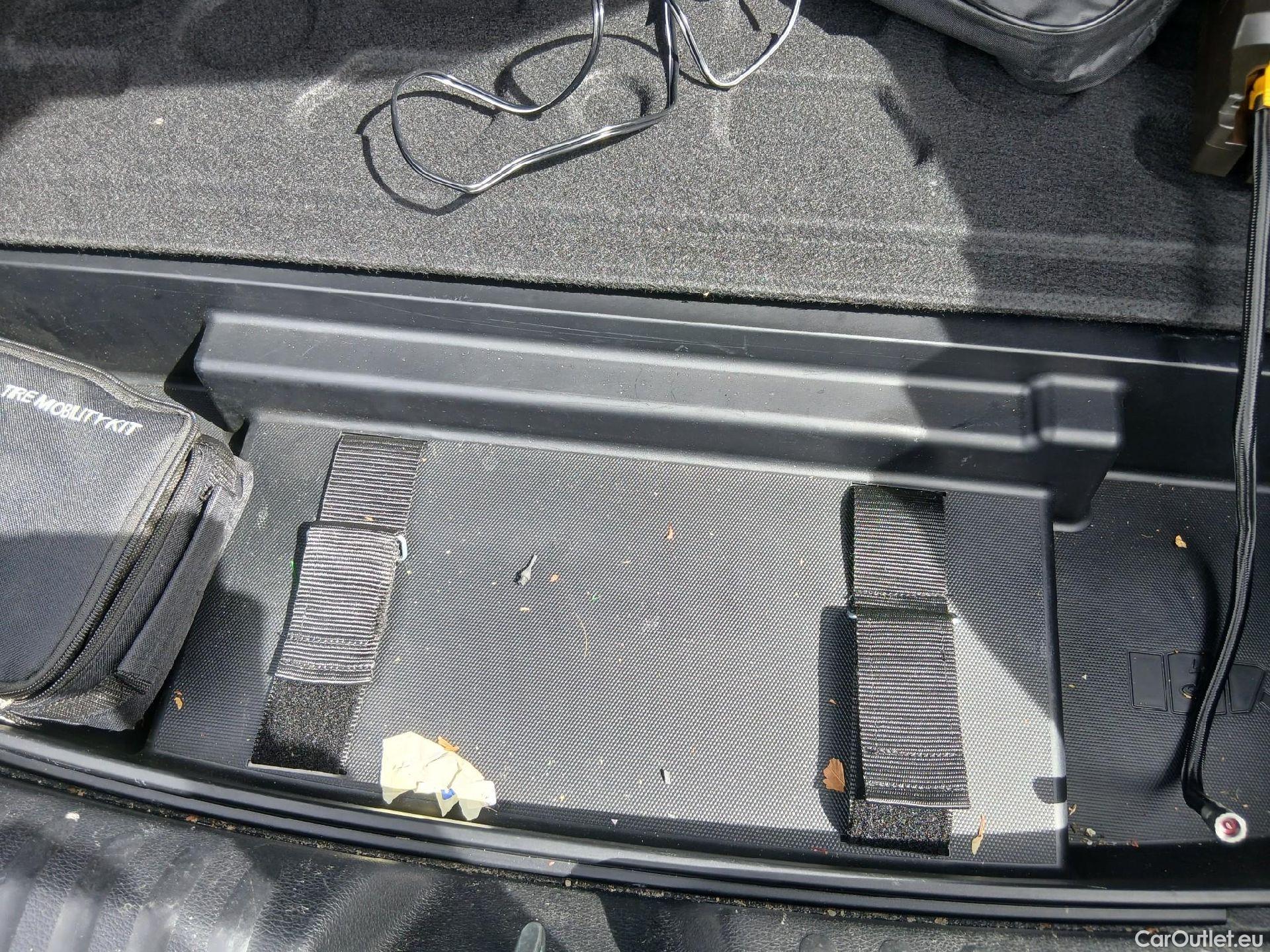  KIA  XCeed KIA  1.6 GDi PHEV 104kW (141CV) eDrive (AC) #5