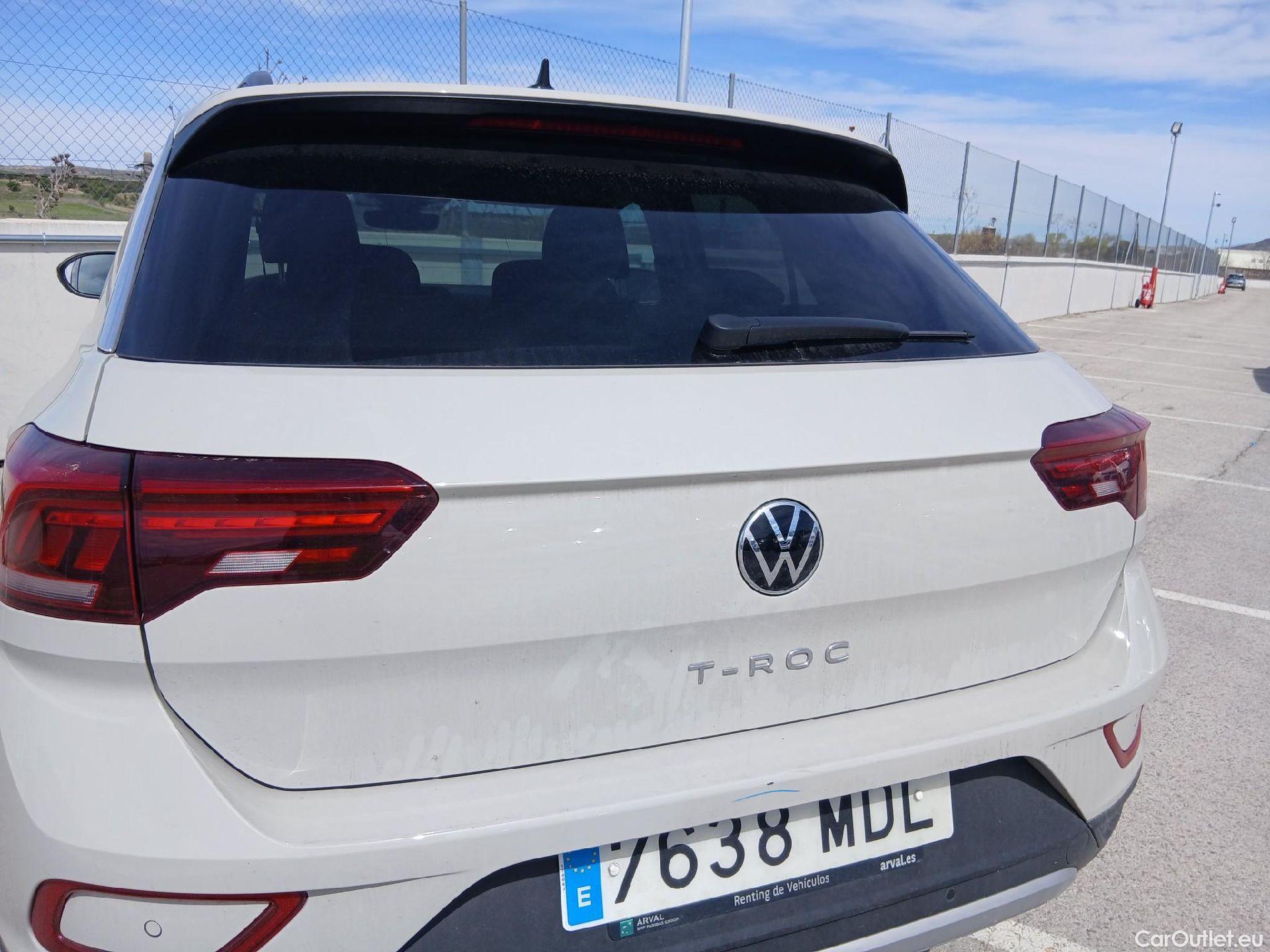  Volkswagen  T-ROC VOLKSWAGEN  / 2021 / 5P / todoterreno Life 1.5 TSI 110kW (150CV) DSG #22