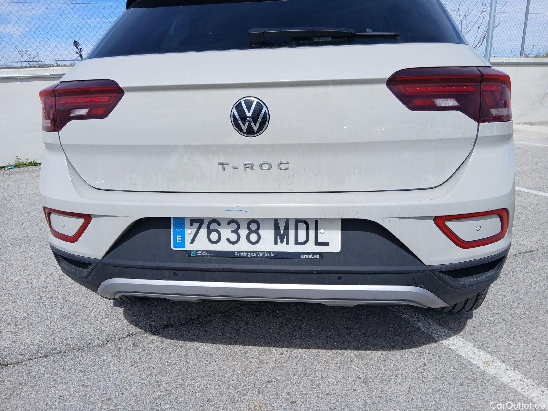  Volkswagen  T-ROC VOLKSWAGEN  / 2021 / 5P / todoterreno Life 1.5 TSI 110kW (150CV) DSG #16