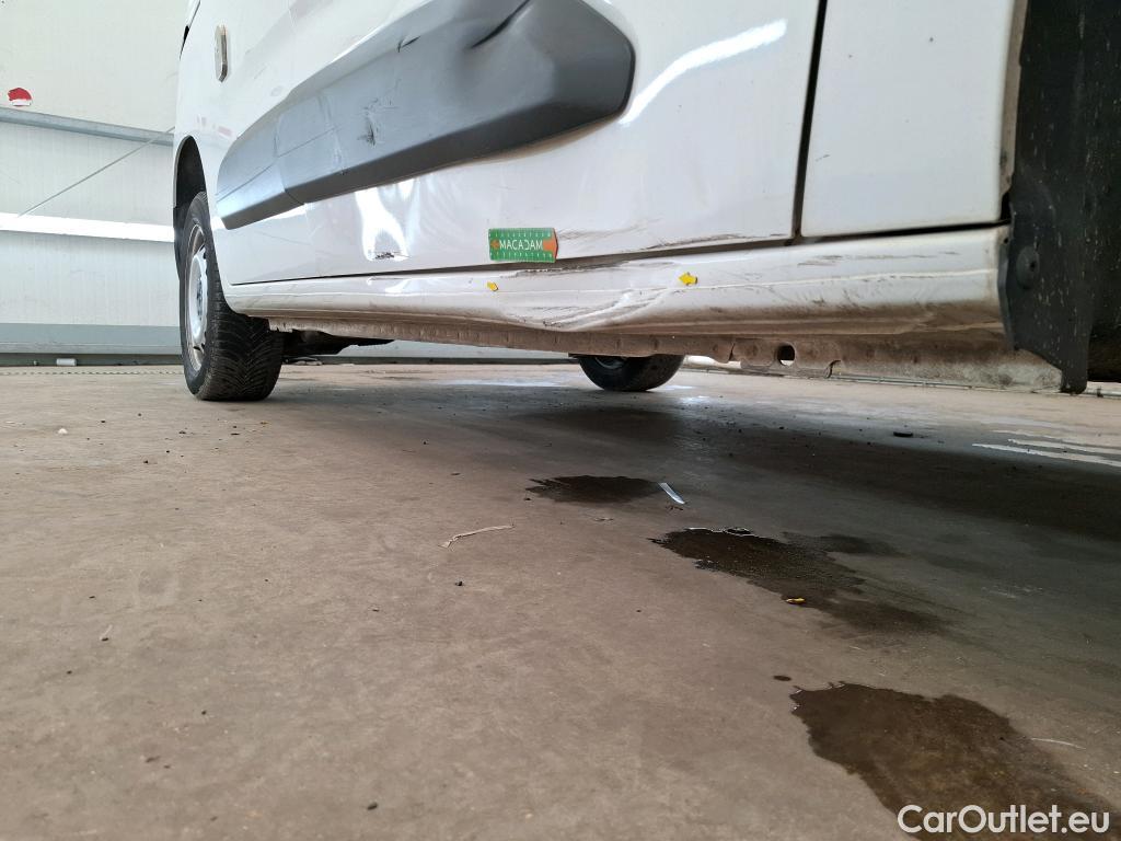  Citroen  Berlingo  Fourgon Driver M 1000 1.2 PureTech 110CV BVM6 E6d #12