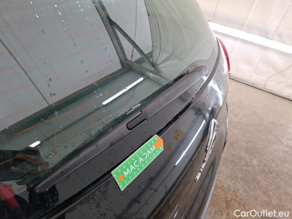  Citroen  C3  Société Feel Nav 1.2 PureTech 80CV BVM5 E6 #30