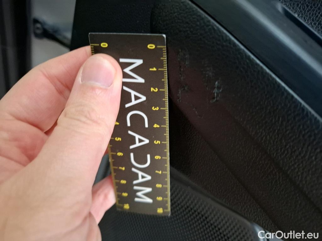  Ford  Kuga FORD  / 2019 / 5P / SUV 2.5 190 hybrid Flexifuel Pshift Titanium #18