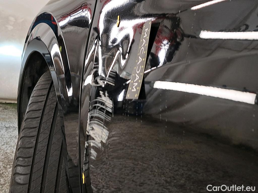  Peugeot  208  Allure Business 1.2 PureTech 130CV BVA8 E6d #2