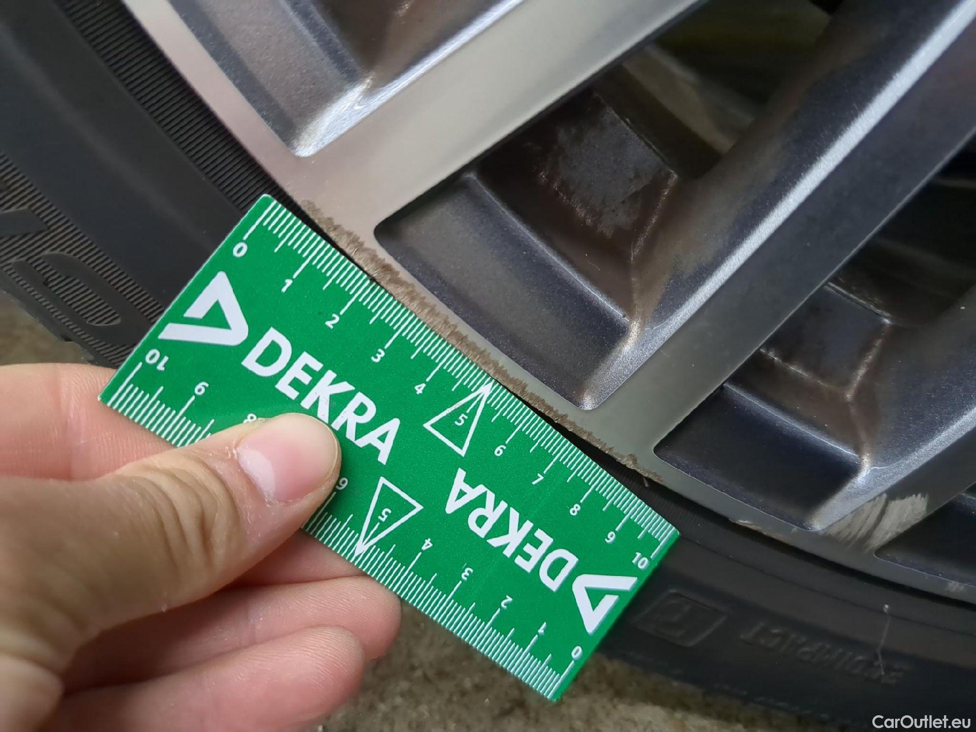  Mercedes  CLA-Klasse MERCEDES-BENZ CLA Coupe / 2019 / 4P / Coupé CLA 250 e Business Line #7