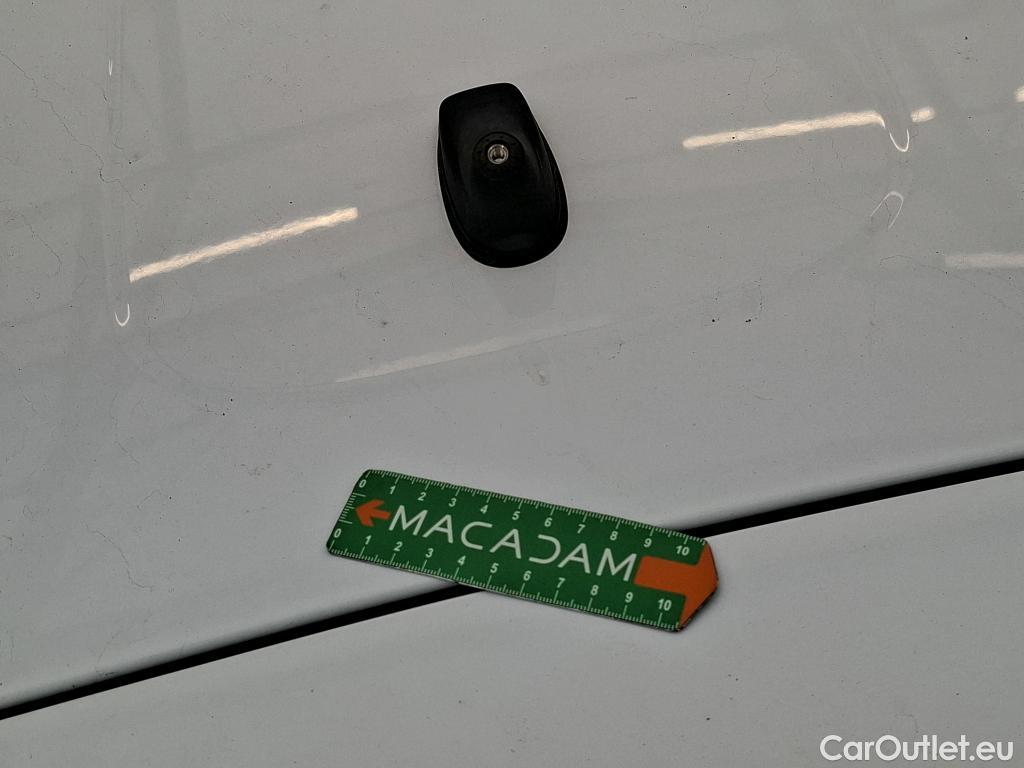  Citroen  C3  Société Feel 1.2 PureTech 80CV BVM5 E6d #14