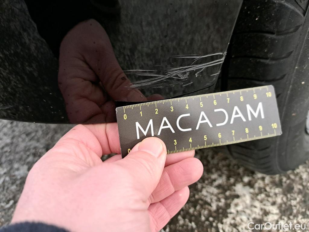  Peugeot  208  Allure Business 1.2 PureTech 130CV BVA8 E6d #34