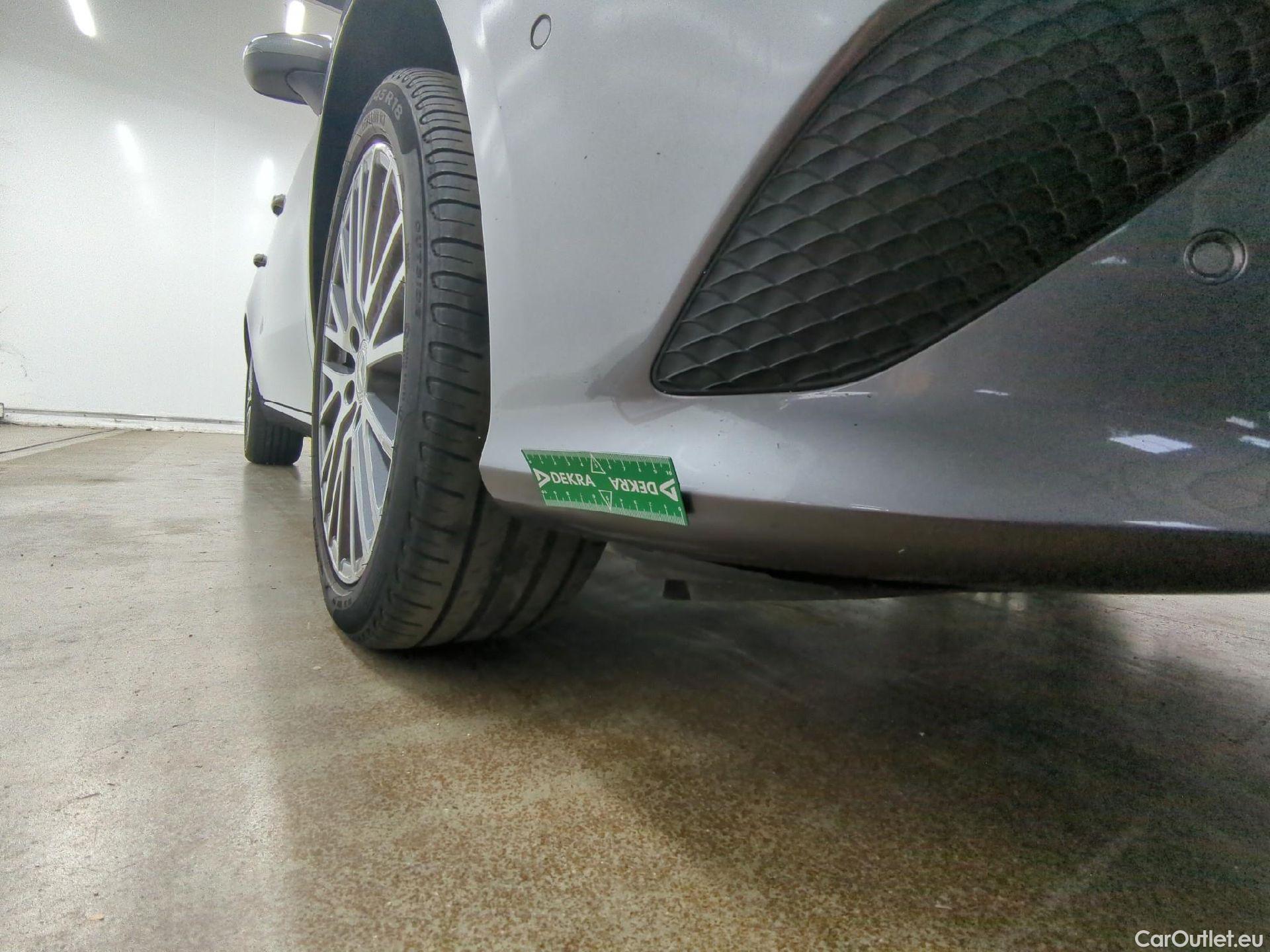  Mercedes  CLA-Klasse MERCEDES-BENZ CLA Coupe / 2019 / 4P / Coupé CLA 250 e Business Line #10