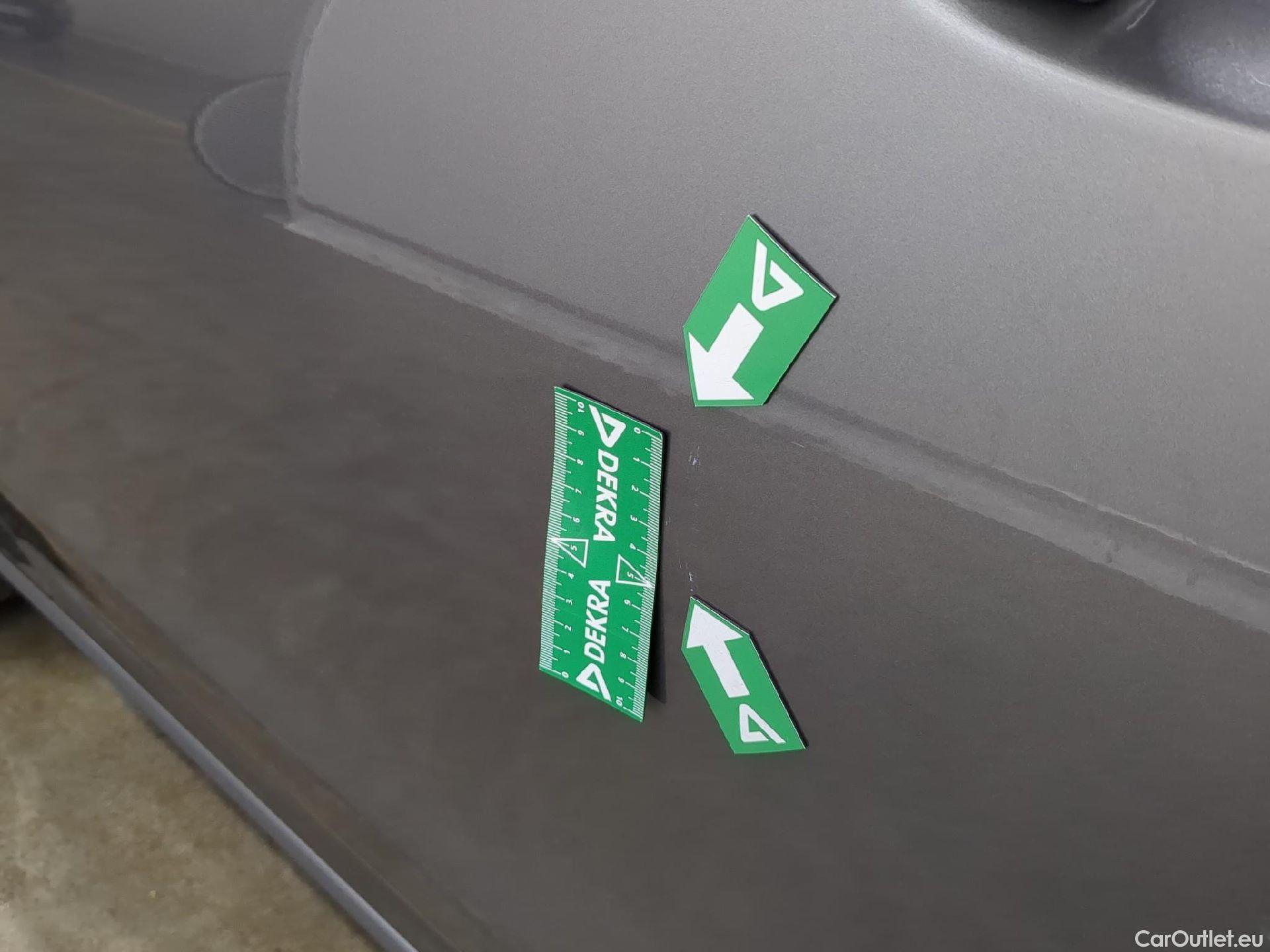  Mercedes  CLA-Klasse MERCEDES-BENZ CLA Coupe / 2019 / 4P / Coupé CLA 250 e Business Line #14