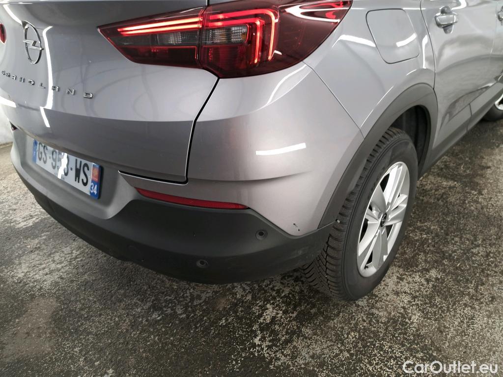  Opel   Grandland X Grandland X 1.2 Turbo 130CV BVM6 6E #18