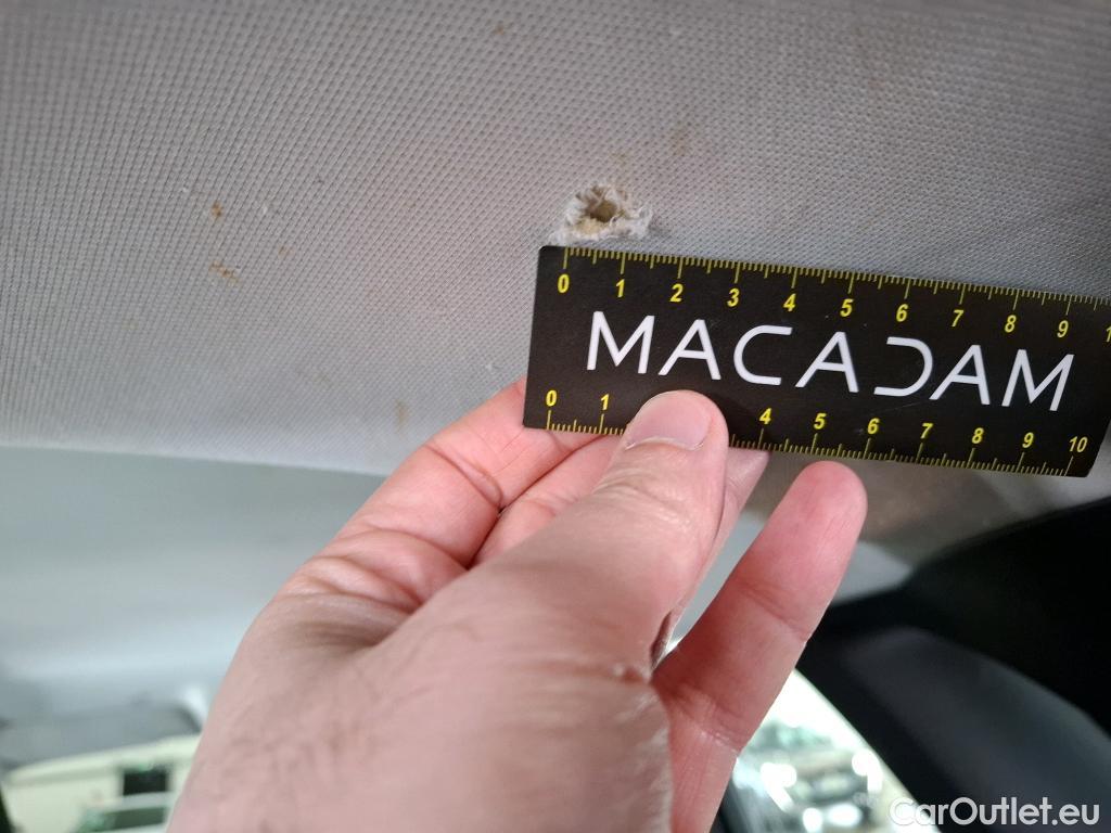  Ford  Kuga FORD  / 2019 / 5P / SUV 2.5 190 hybrid Flexifuel Pshift Titanium #2