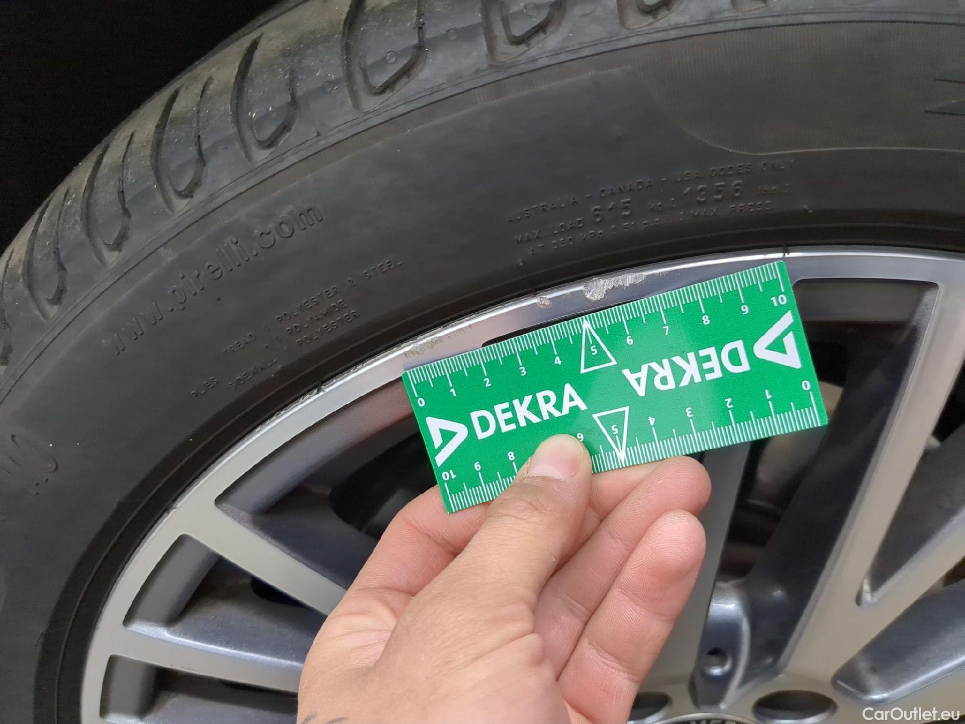  Mercedes  CLA-Klasse MERCEDES-BENZ CLA Coupe / 2019 / 4P / Coupé CLA 250 e Business Line #6