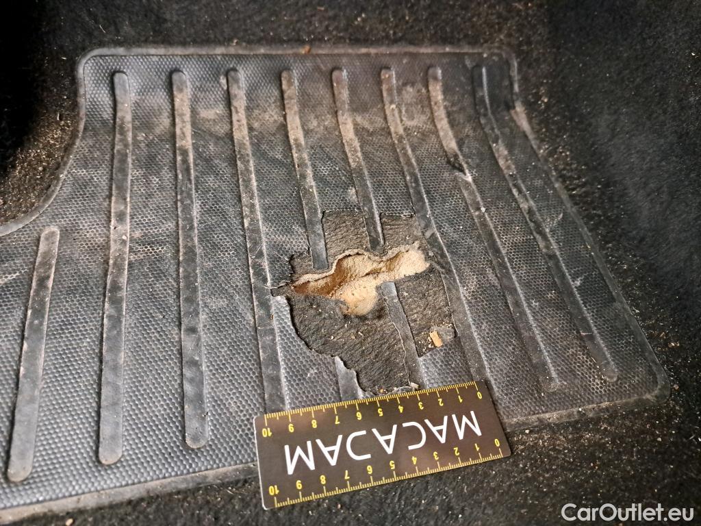  Citroen  C4  X Feel Pack 1.2 PureTech 130CV BVA8 6E #2