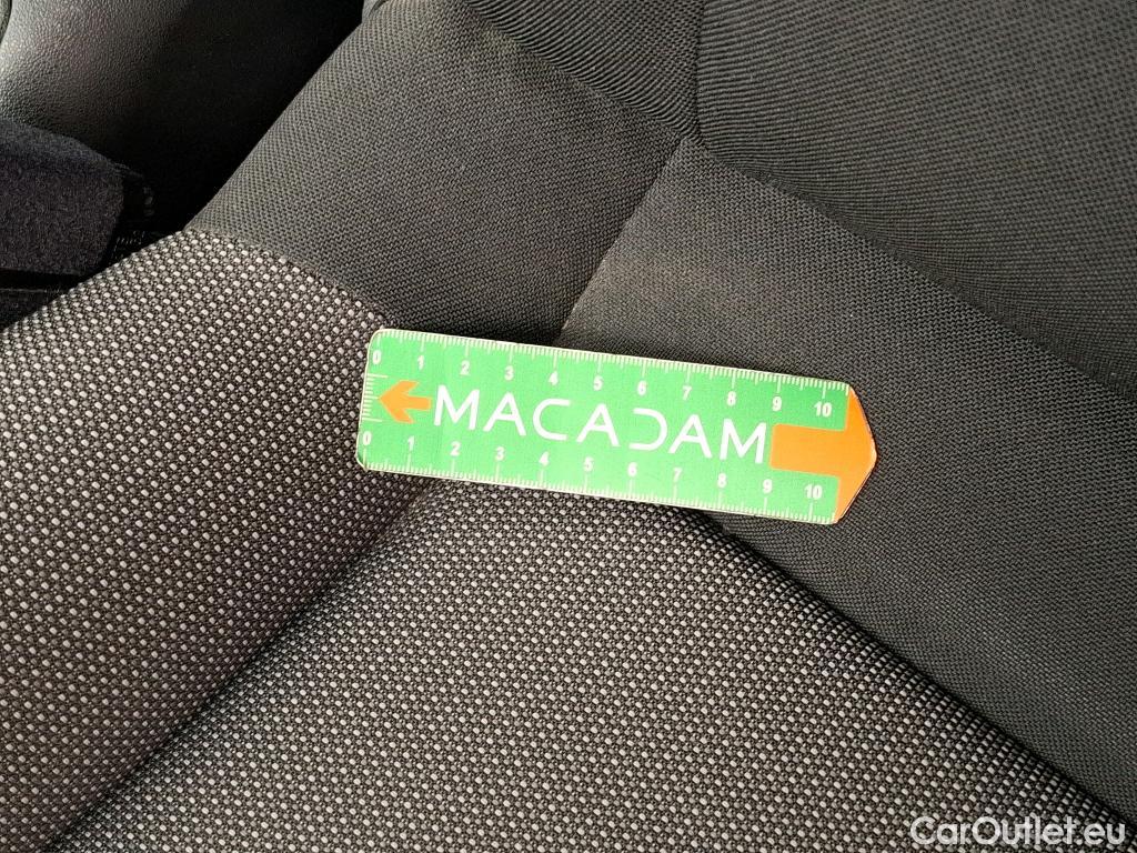  Citroen  C3  Société Feel 1.2 PureTech 80CV BVM5 E6d #16